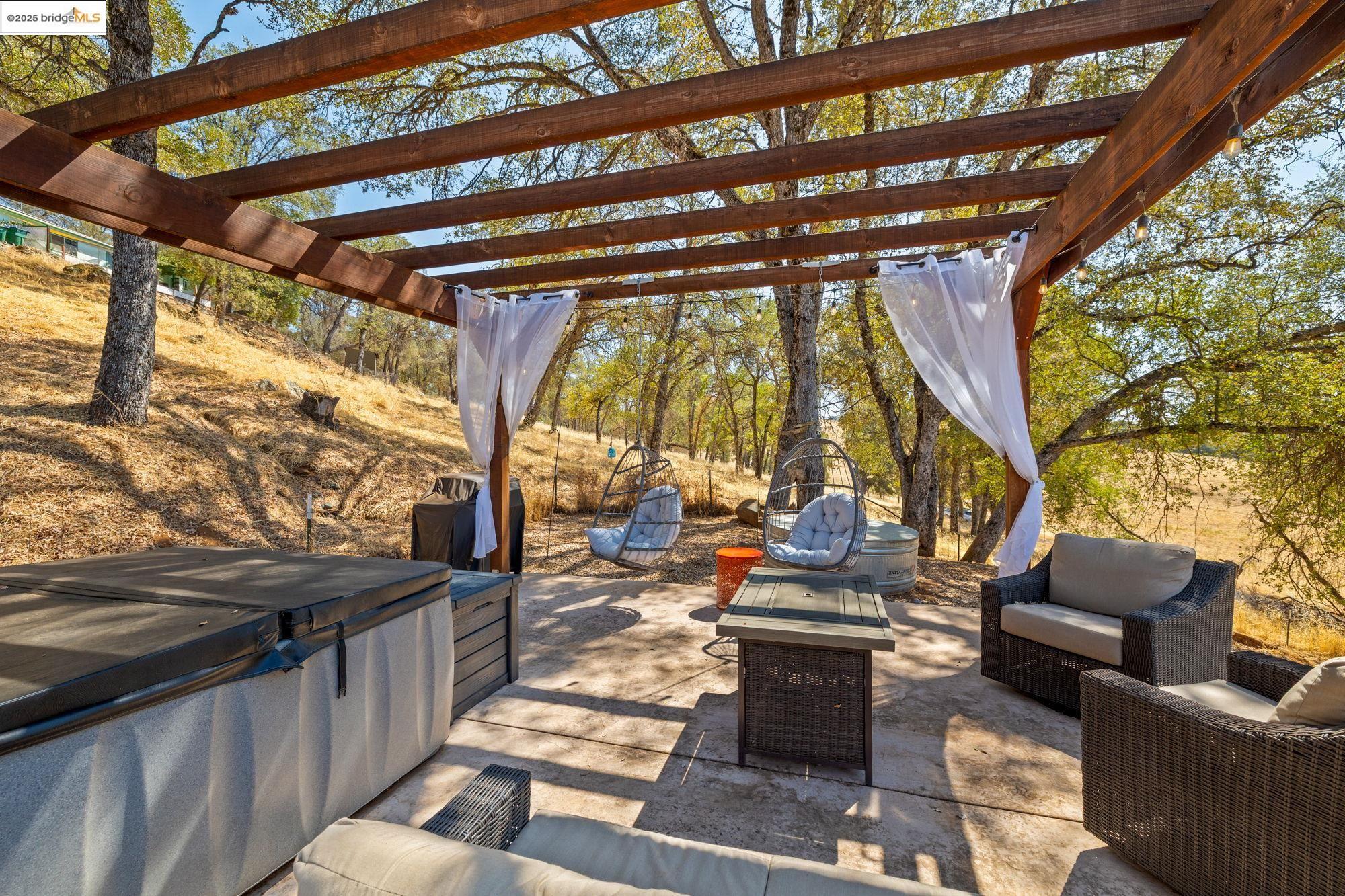 13225 Armistead Cir