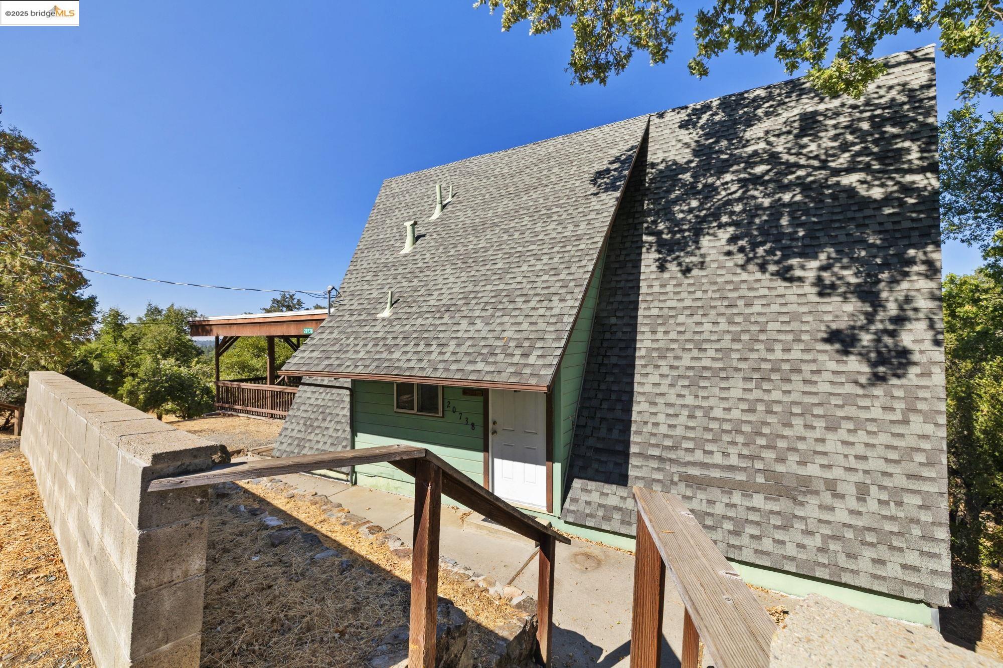 20738 Ponderosa Way