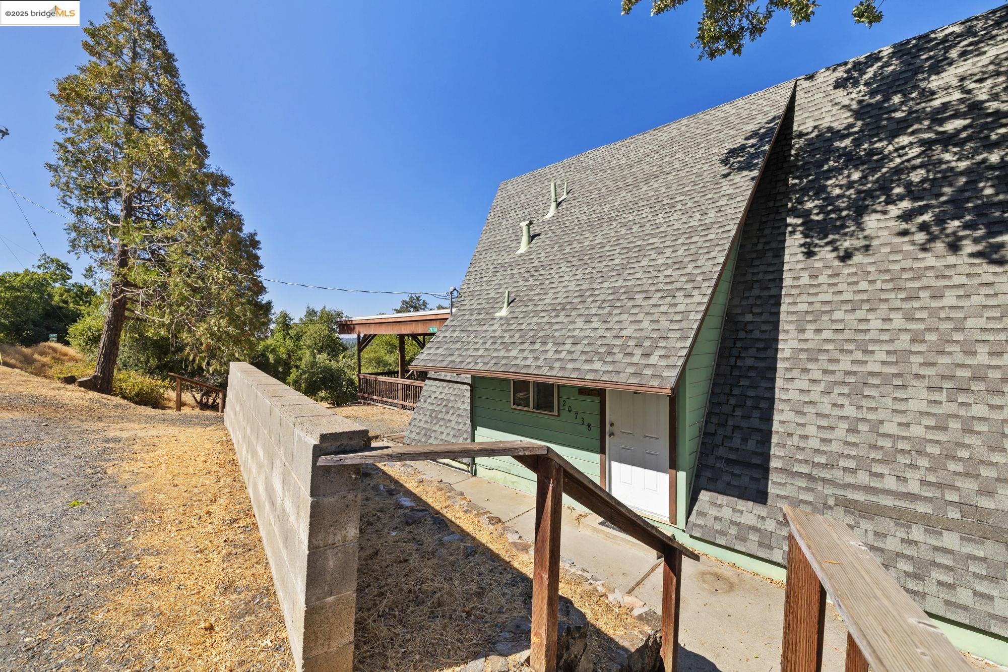 20738 Ponderosa Way