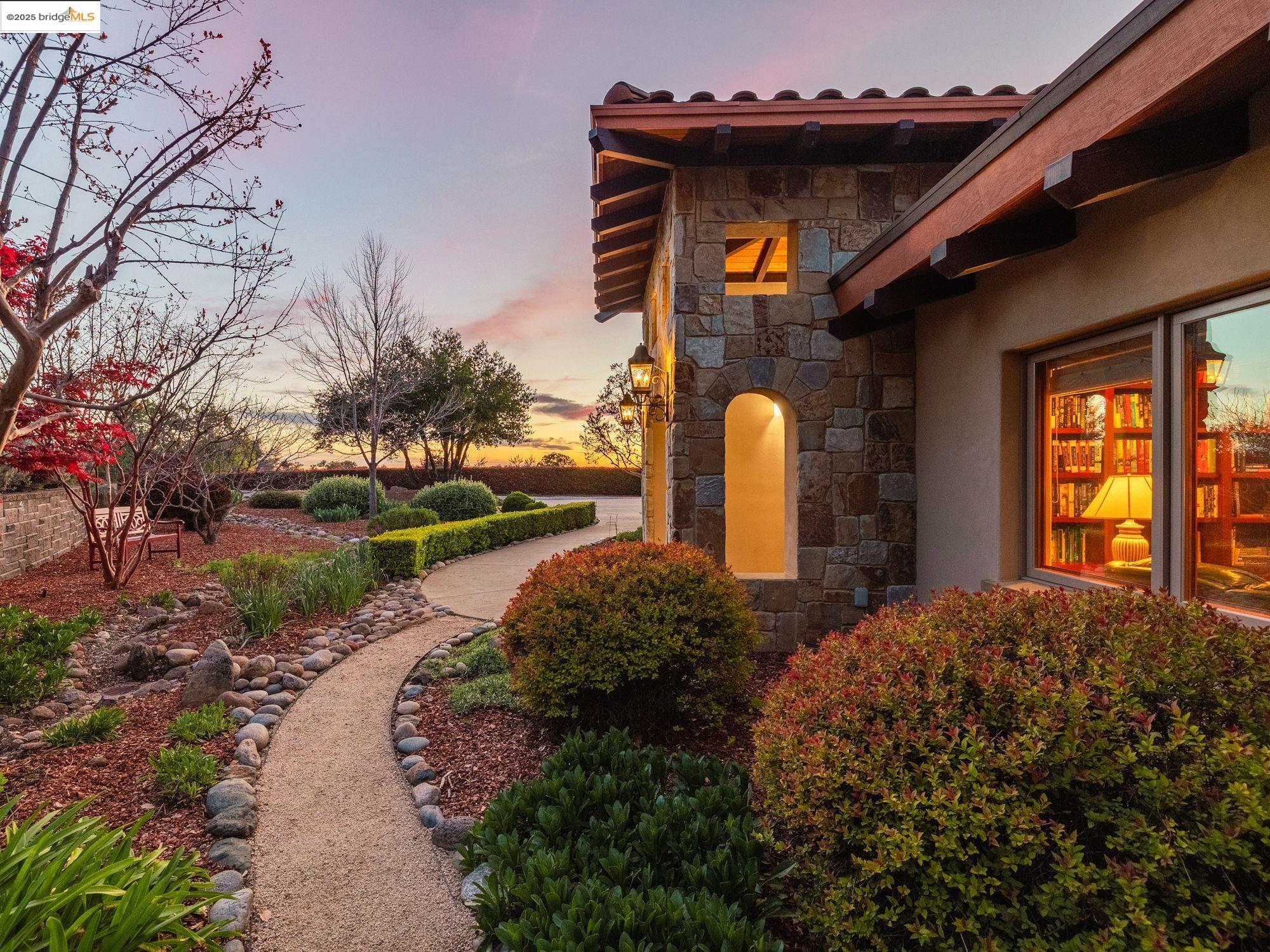 10270 Slate Rim Rd