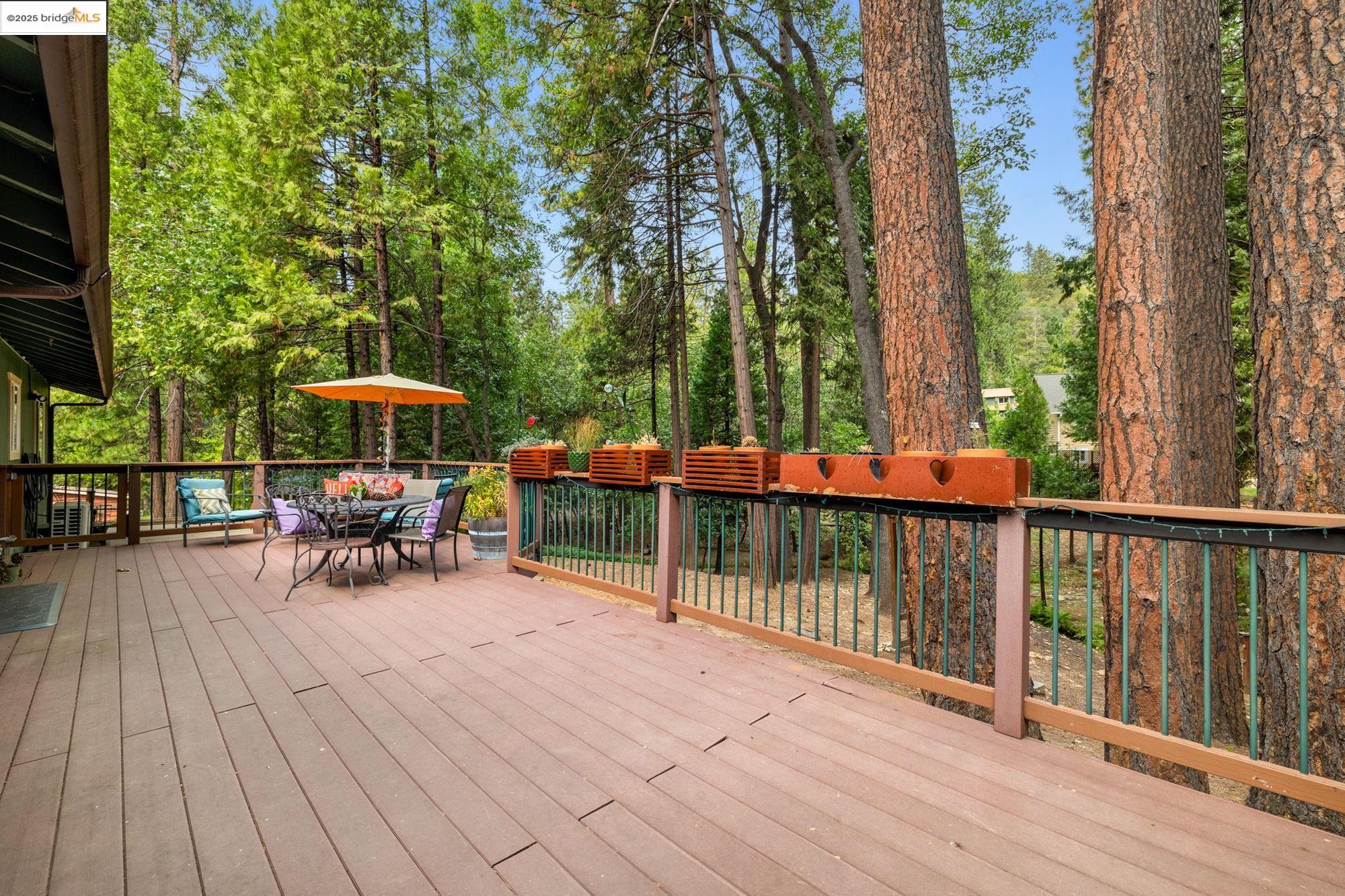 18814 Middle Camp Sugar Pine Rd