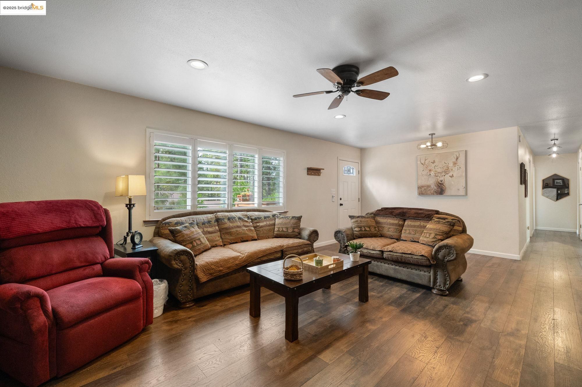 18814 Middle Camp Sugar Pine Rd