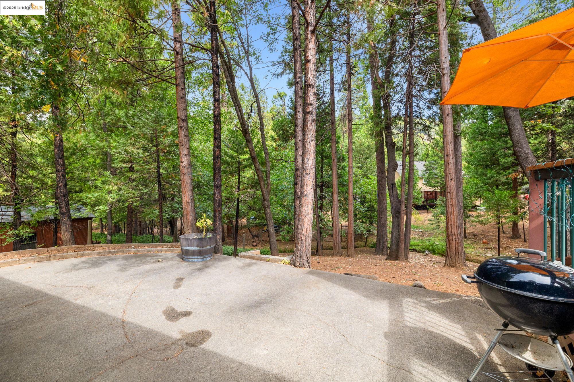 18814 Middle Camp Sugar Pine Rd
