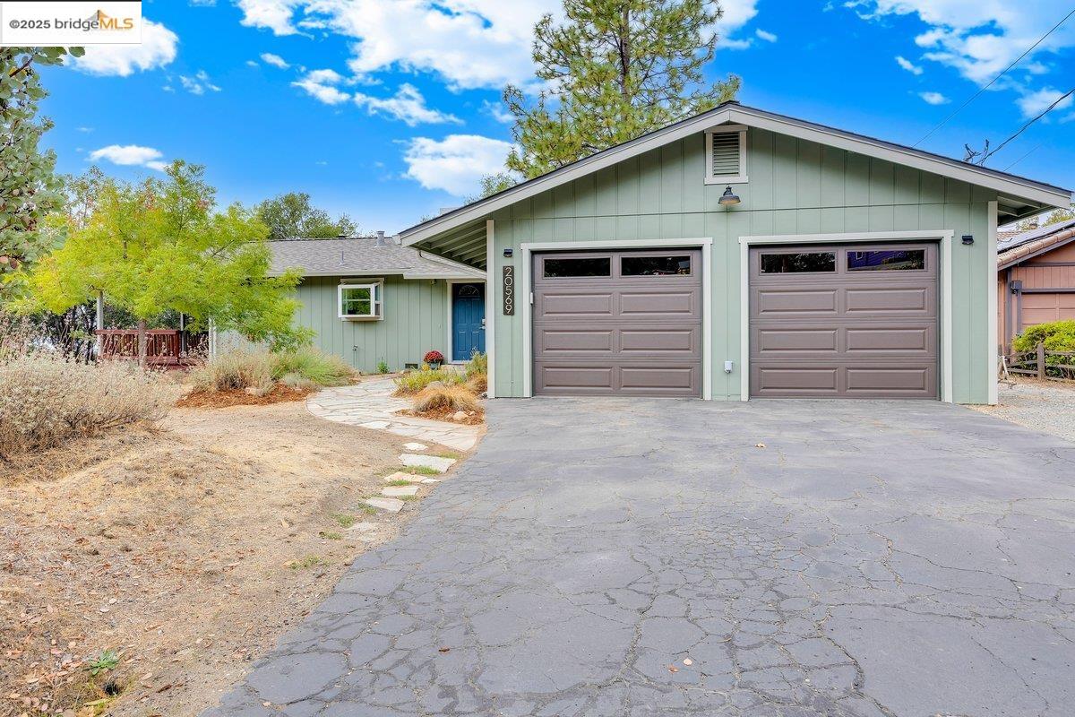 20569 Charlotte Ct