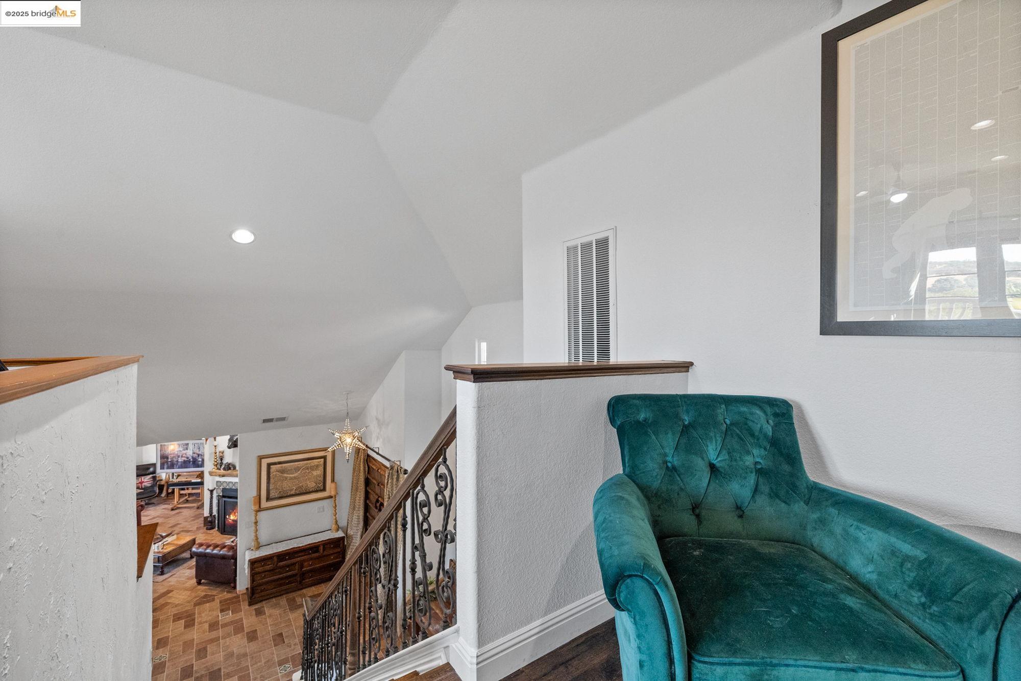 444 Jackson St, Copperopolis