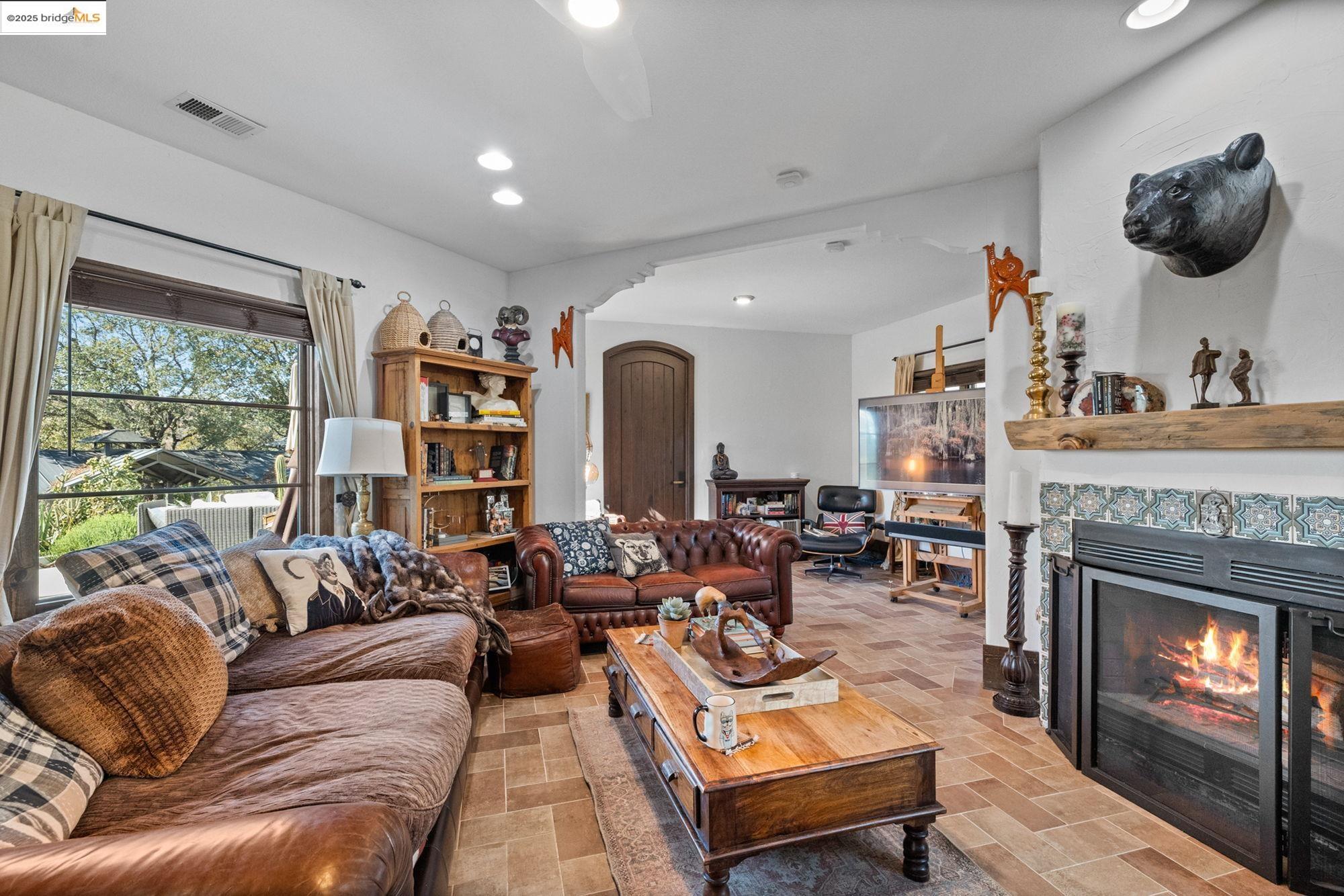 444 Jackson St, Copperopolis