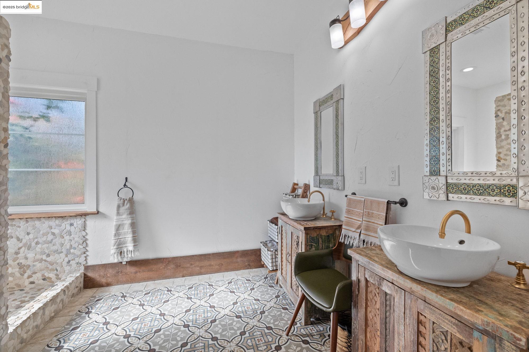 444 Jackson St, Copperopolis