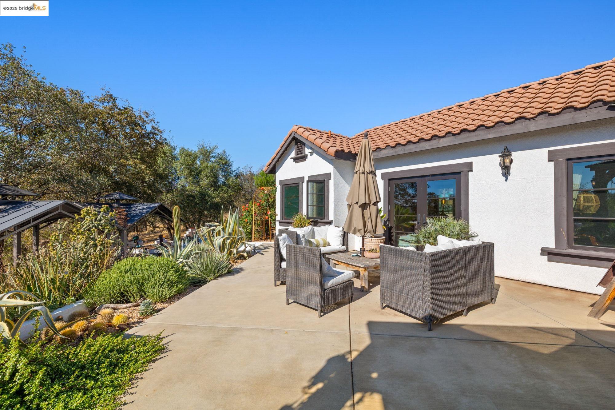 444 Jackson St, Copperopolis