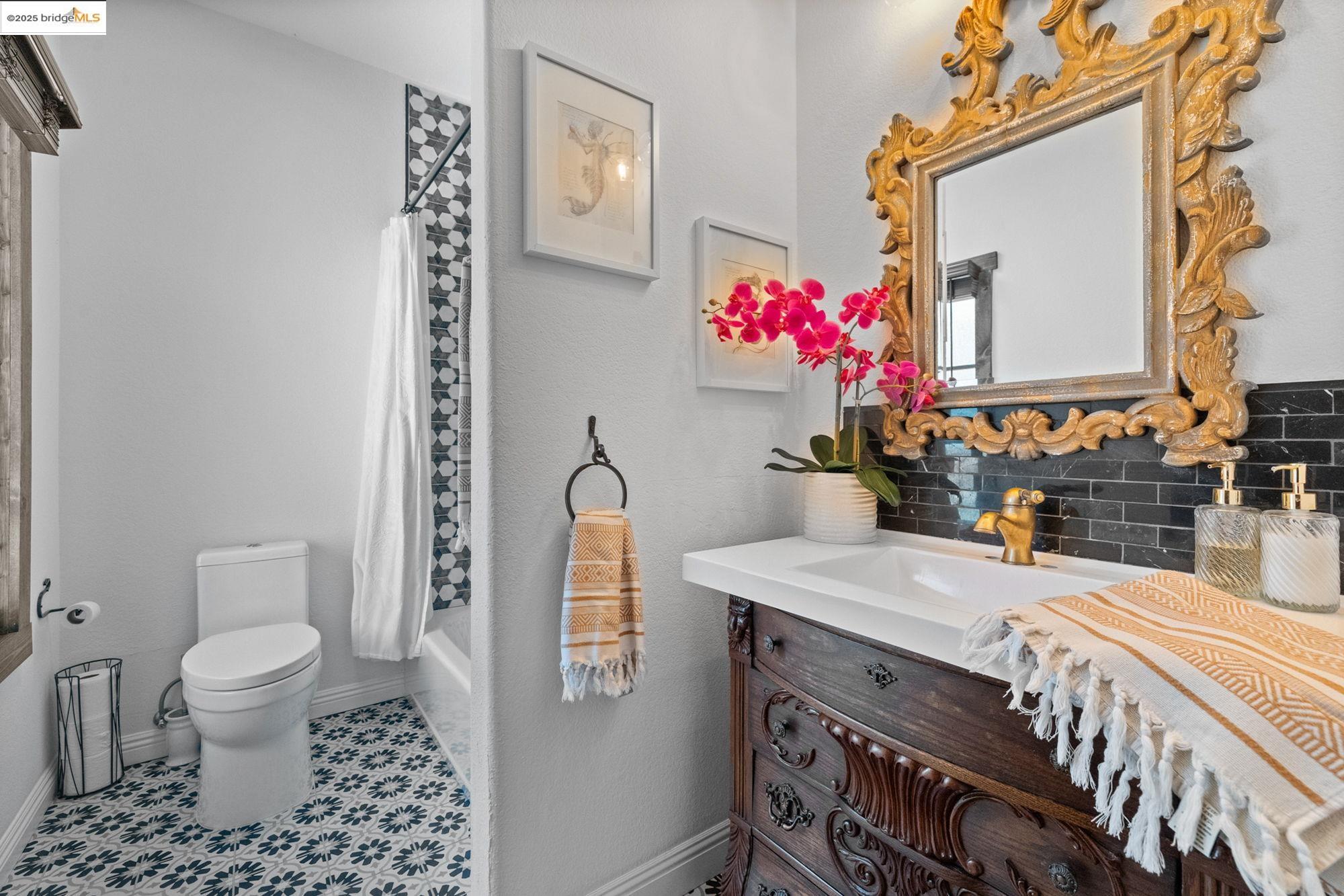 444 Jackson St, Copperopolis