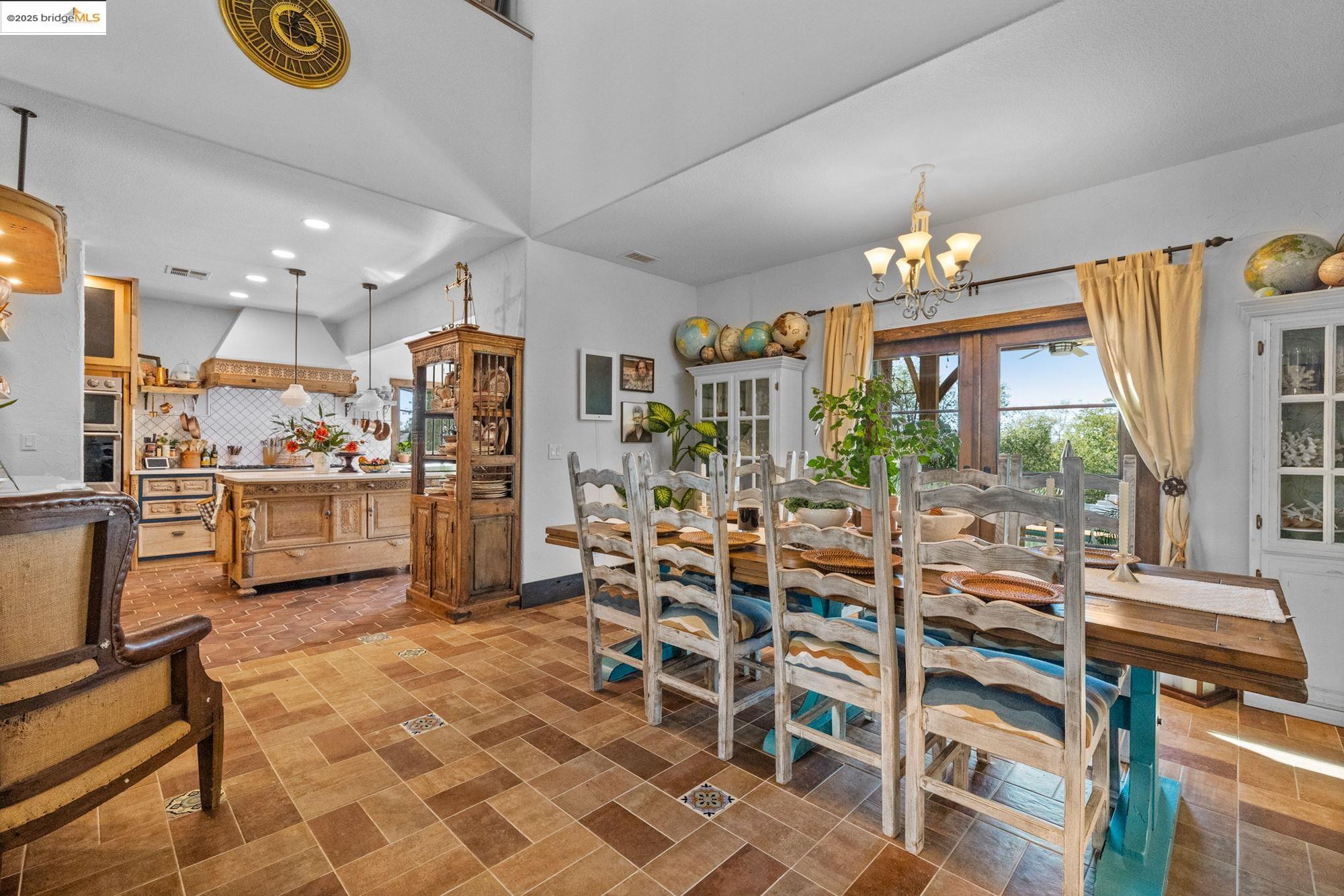 444 Jackson St, Copperopolis