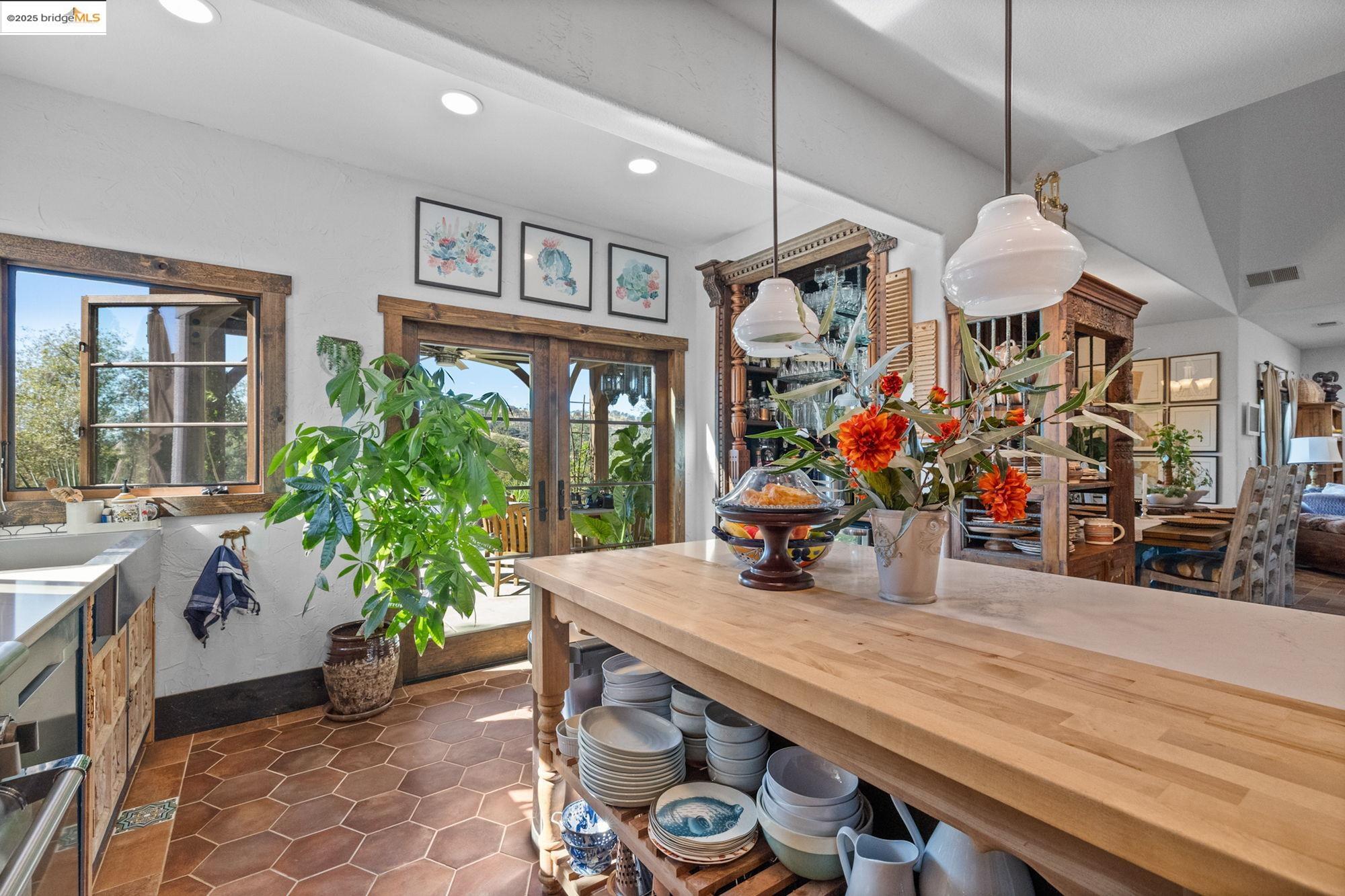 444 Jackson St, Copperopolis