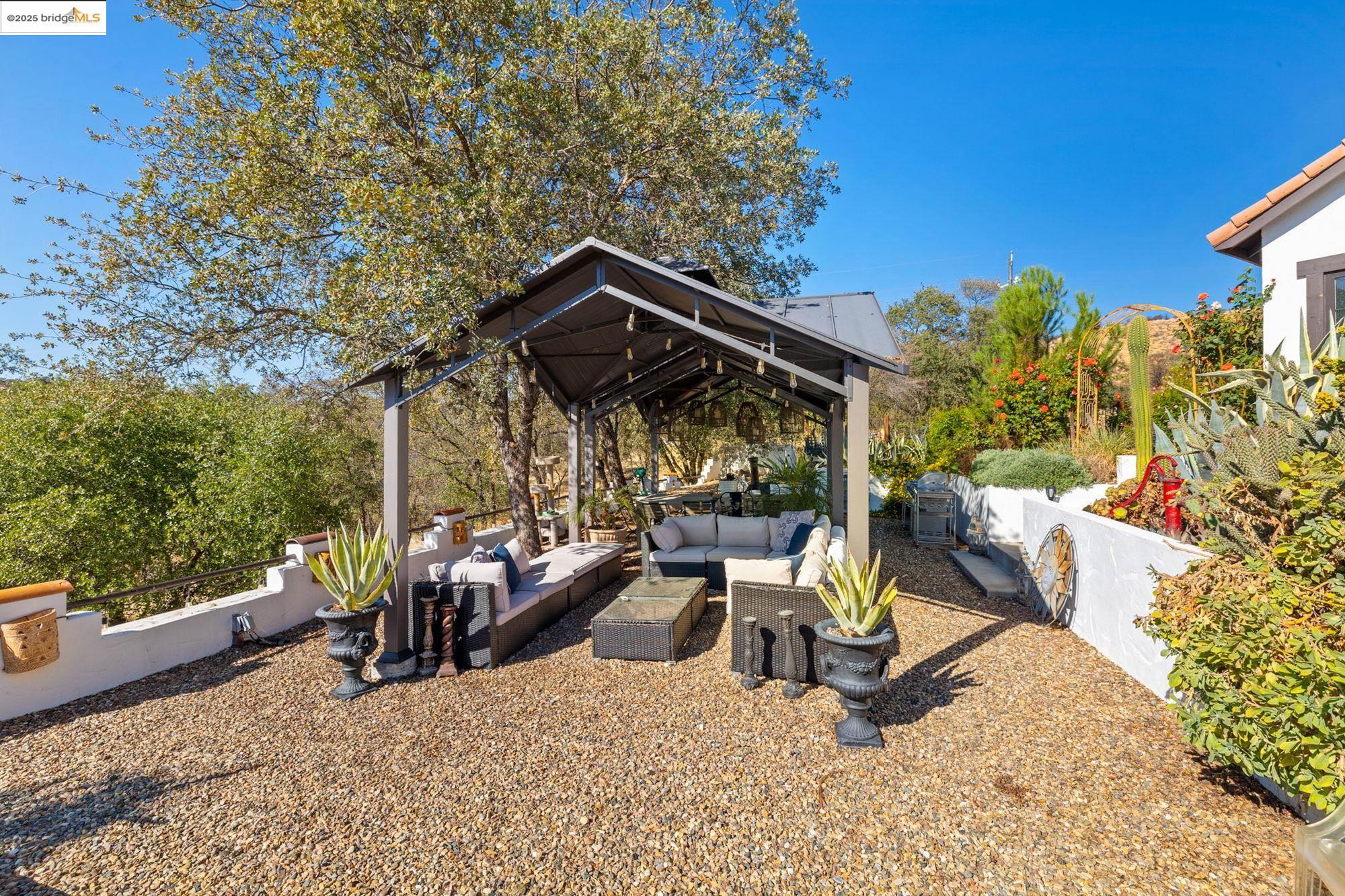 444 Jackson St, Copperopolis