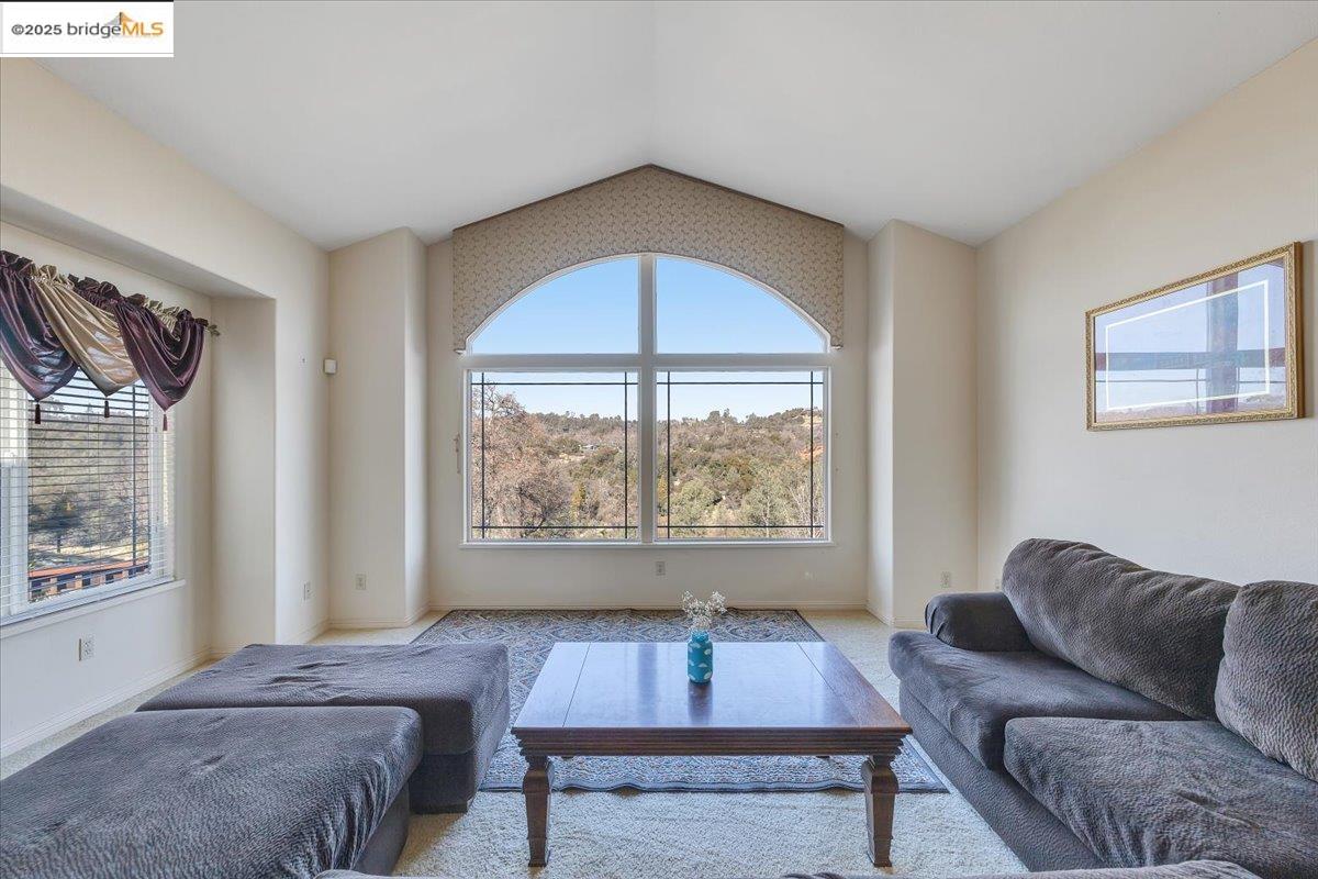 20405 Starr King Dr, Soulsbyville