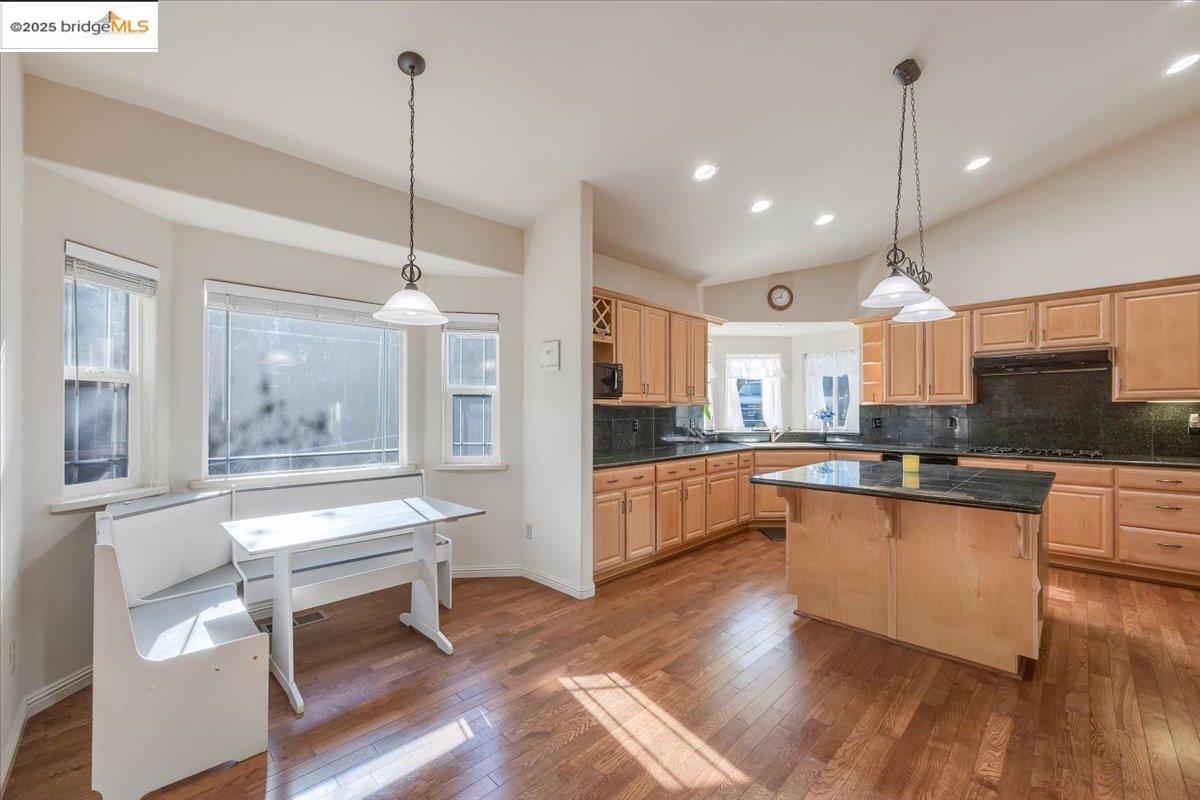 20405 Starr King Dr, Soulsbyville