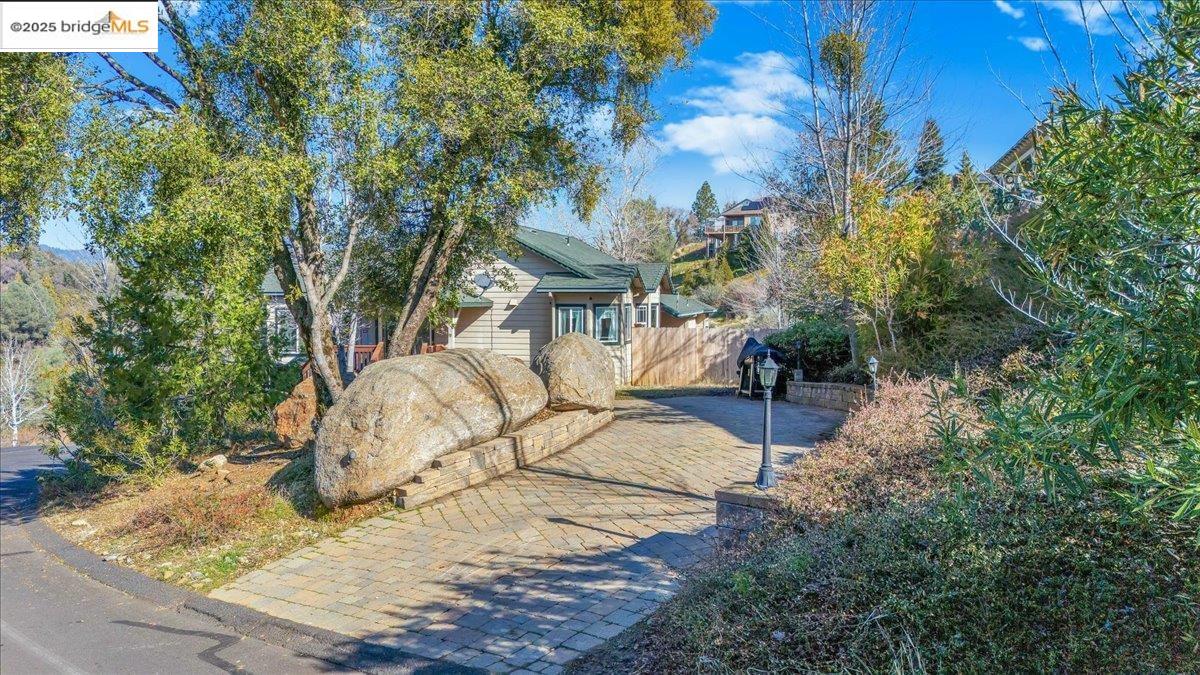 20405 Starr King Dr, Soulsbyville