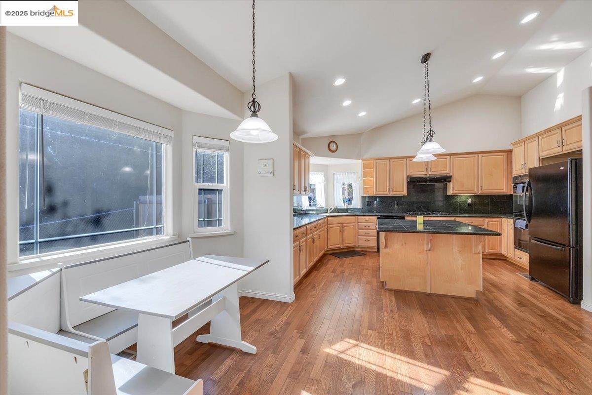 20405 Starr King Dr, Soulsbyville