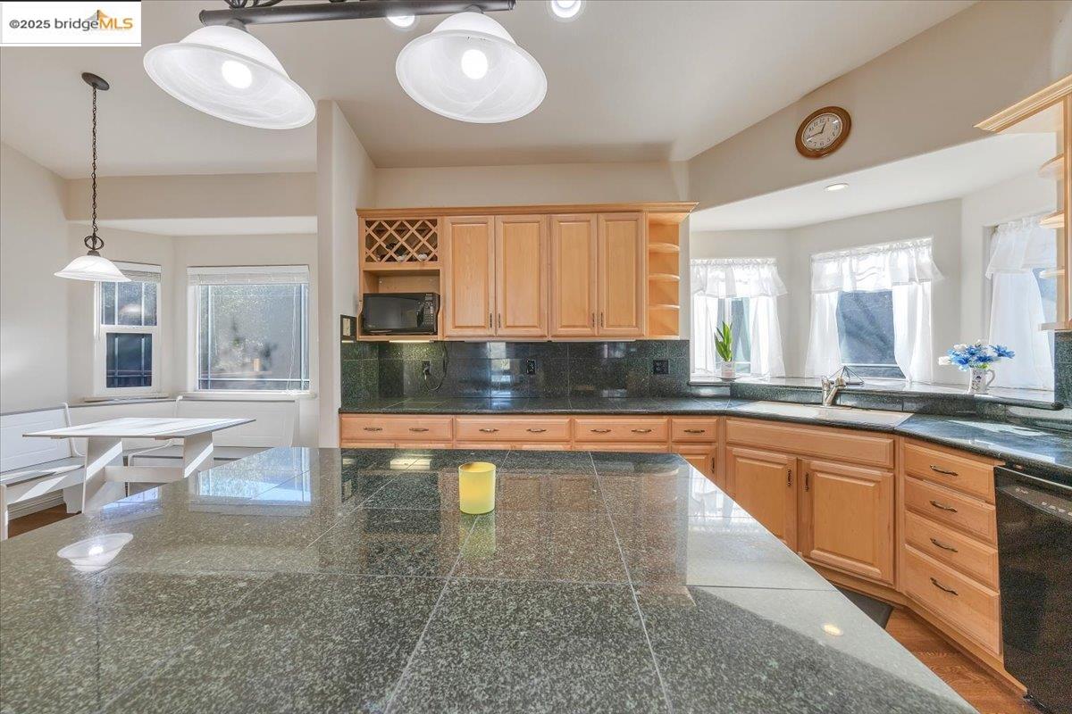 20405 Starr King Dr, Soulsbyville