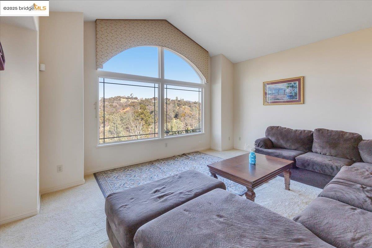 20405 Starr King Dr, Soulsbyville