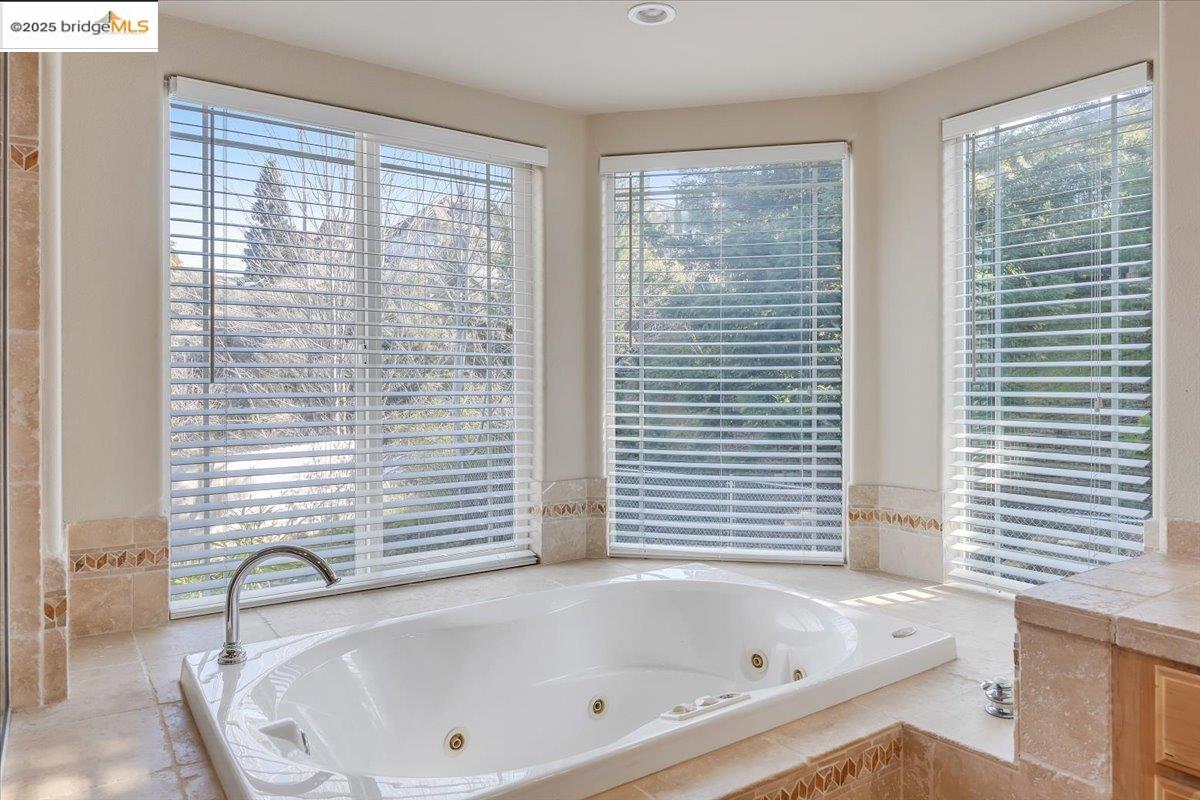 20405 Starr King Dr, Soulsbyville