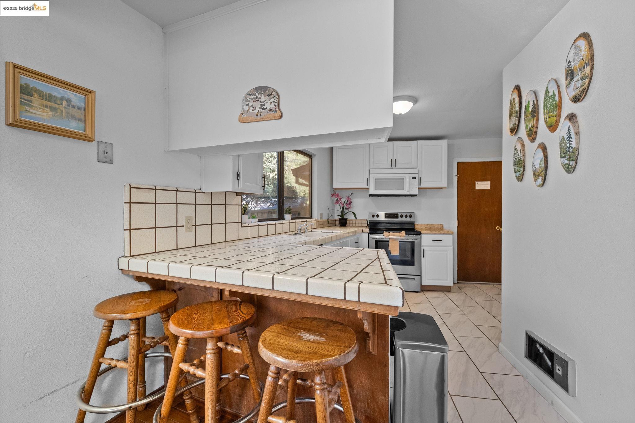 20266 Pine Mountain Dr