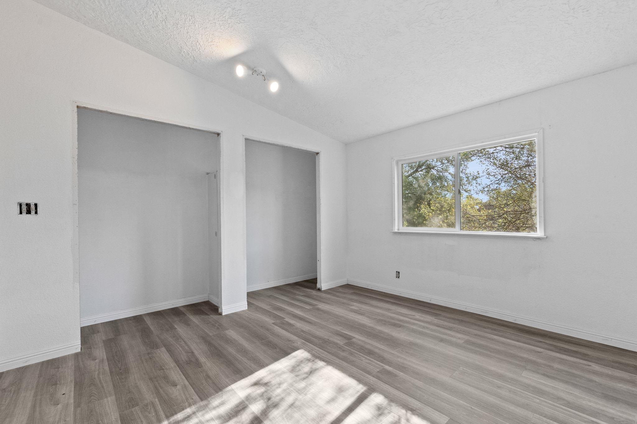 20580 Bay Meadows Dr