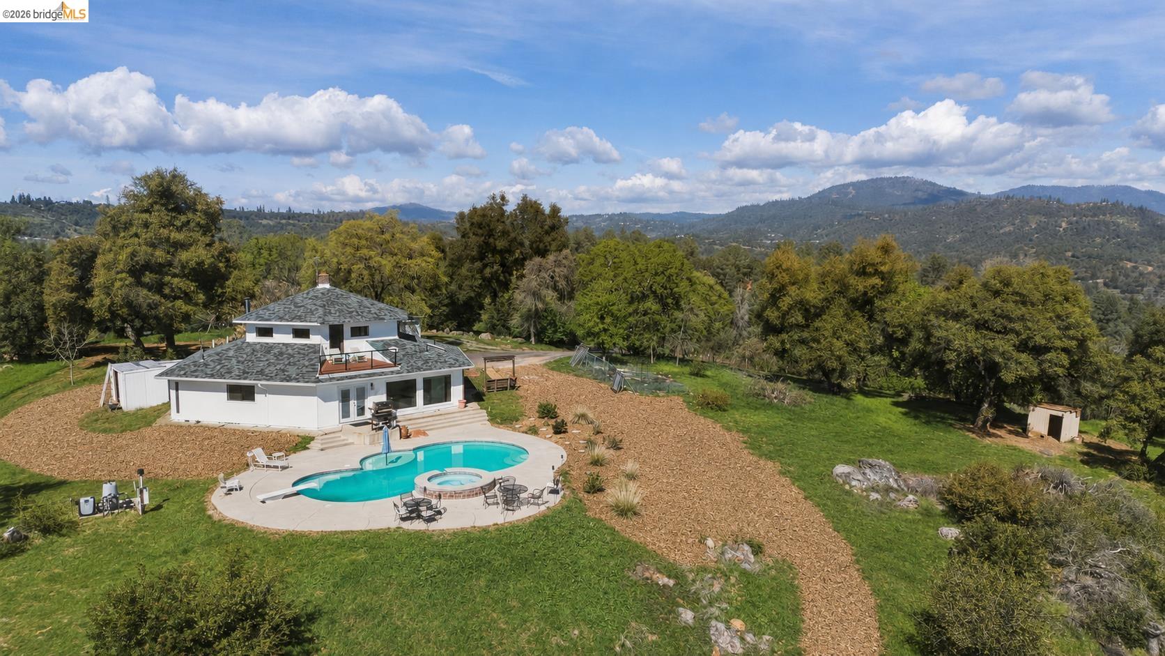 18344 Zeni Ln