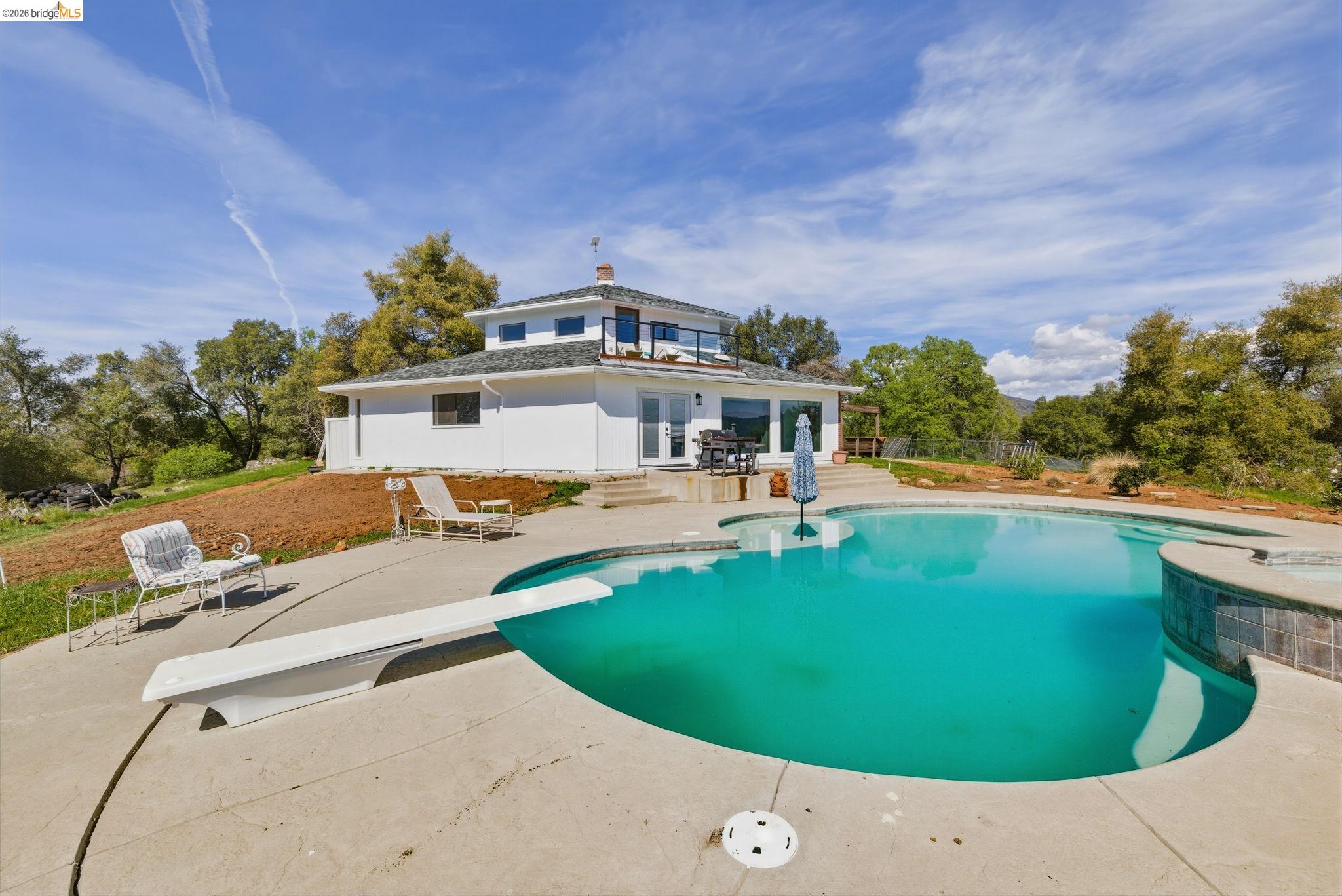 18344 Zeni Ln