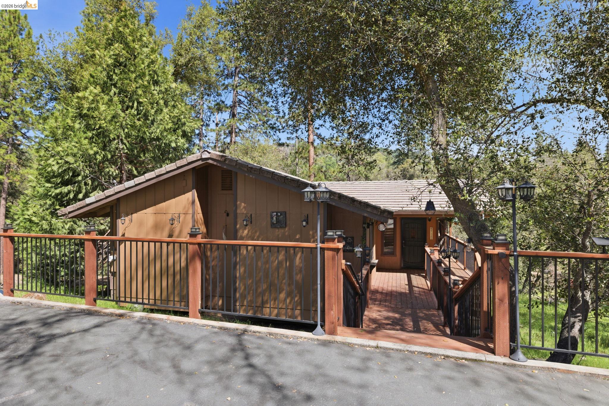 13133 Wells Fargo Dr