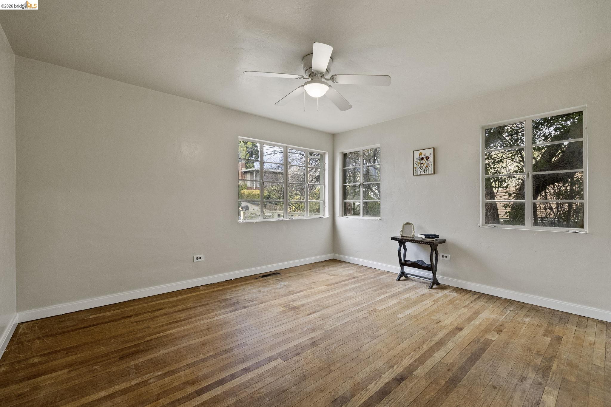 299 Summit Ave