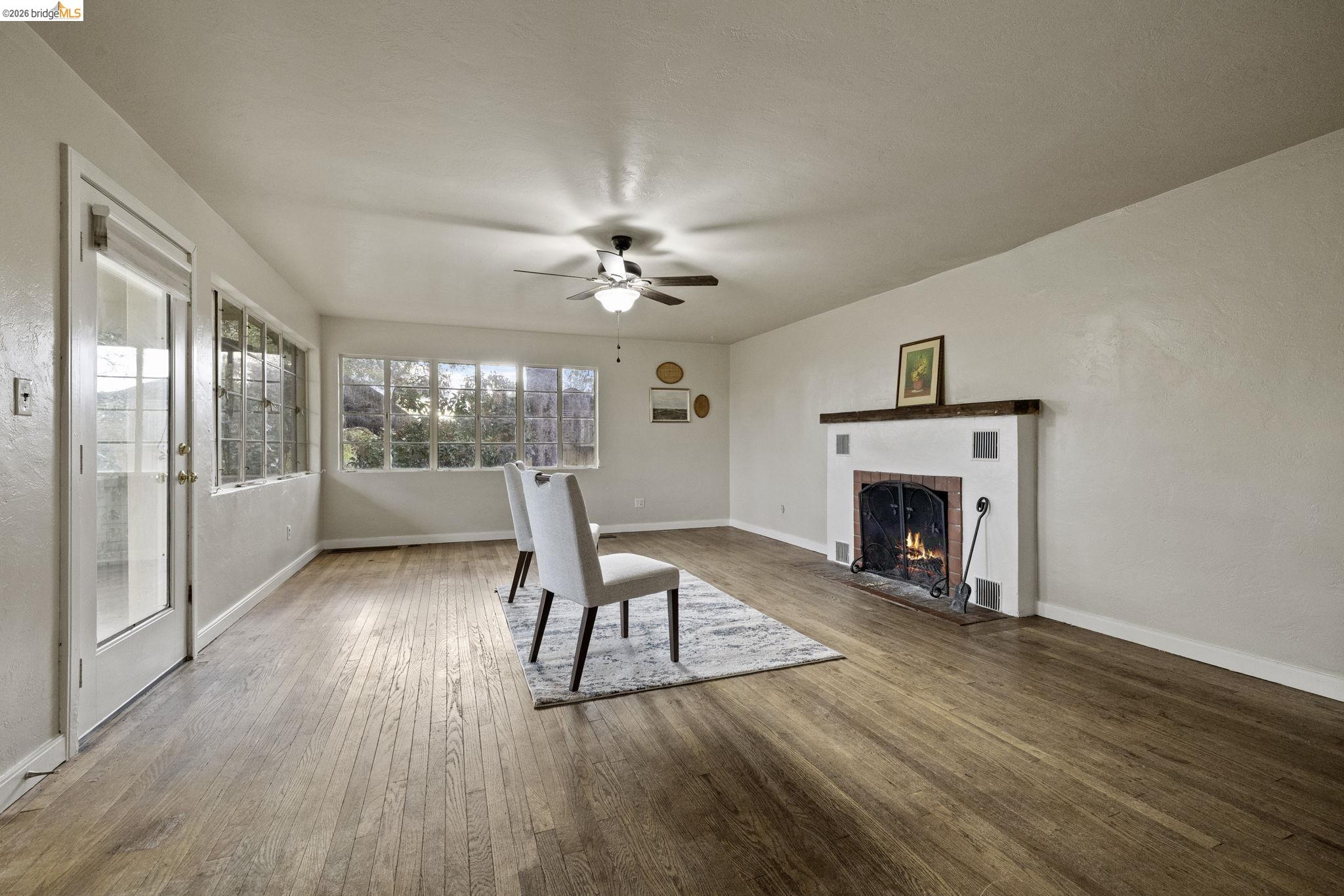 299 Summit Ave