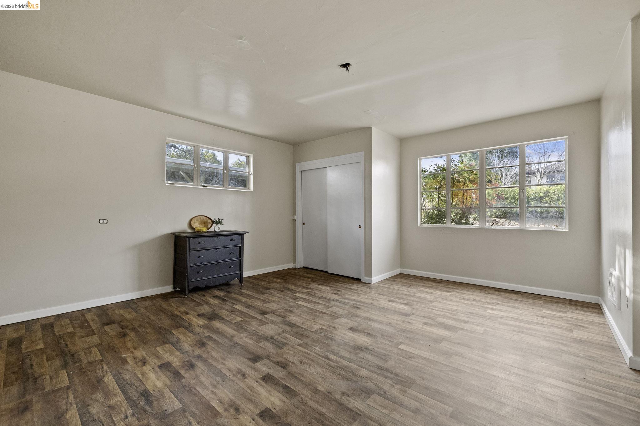299 Summit Ave