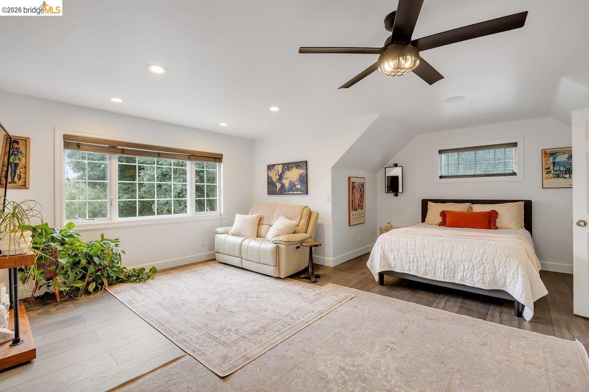 21950 Lyons Bald Mountain Rd
