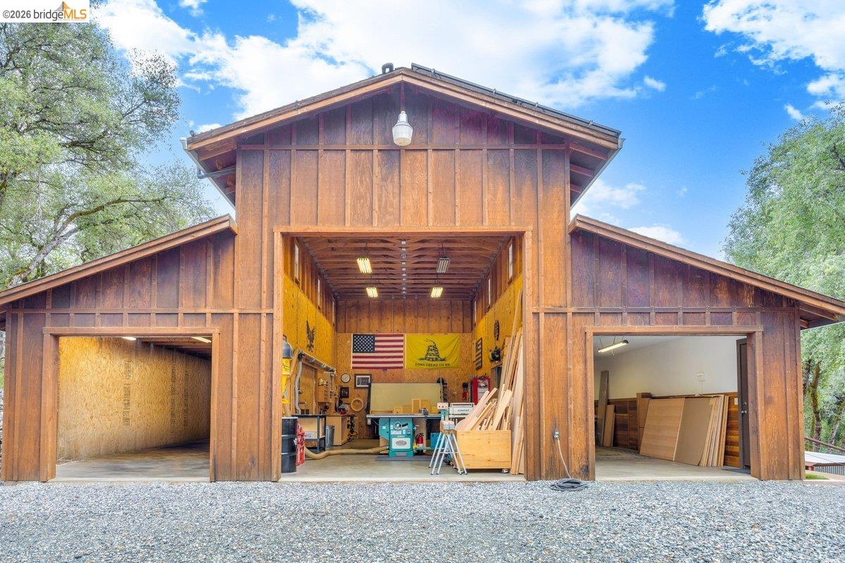 21950 Lyons Bald Mountain Rd