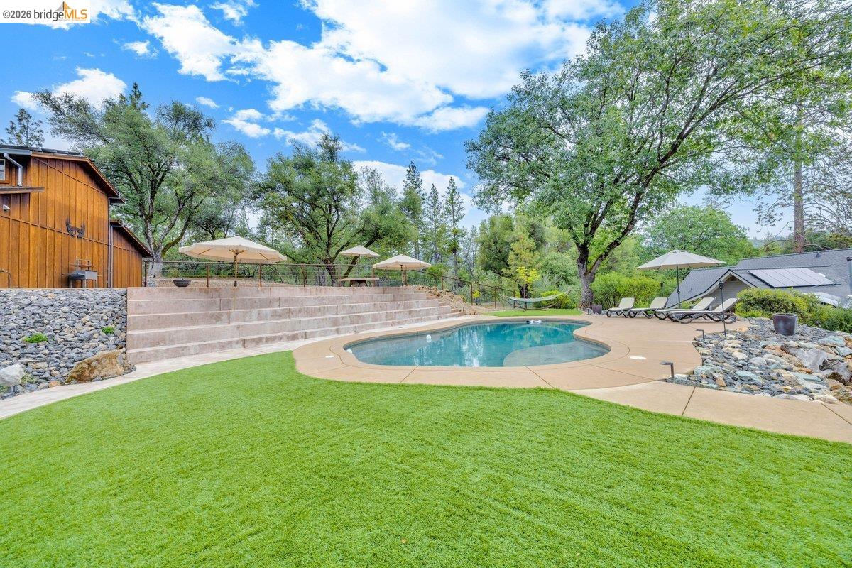 21950 Lyons Bald Mountain Rd
