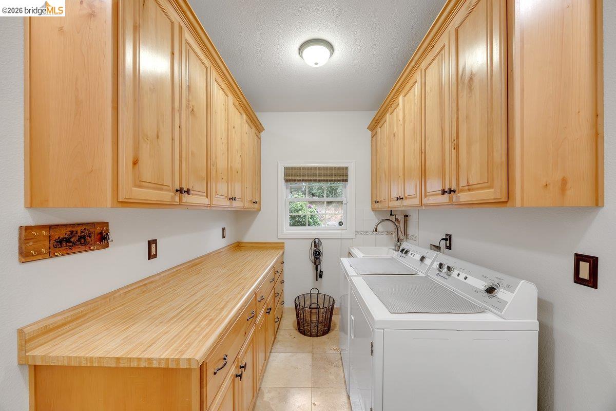 21950 Lyons Bald Mountain Rd