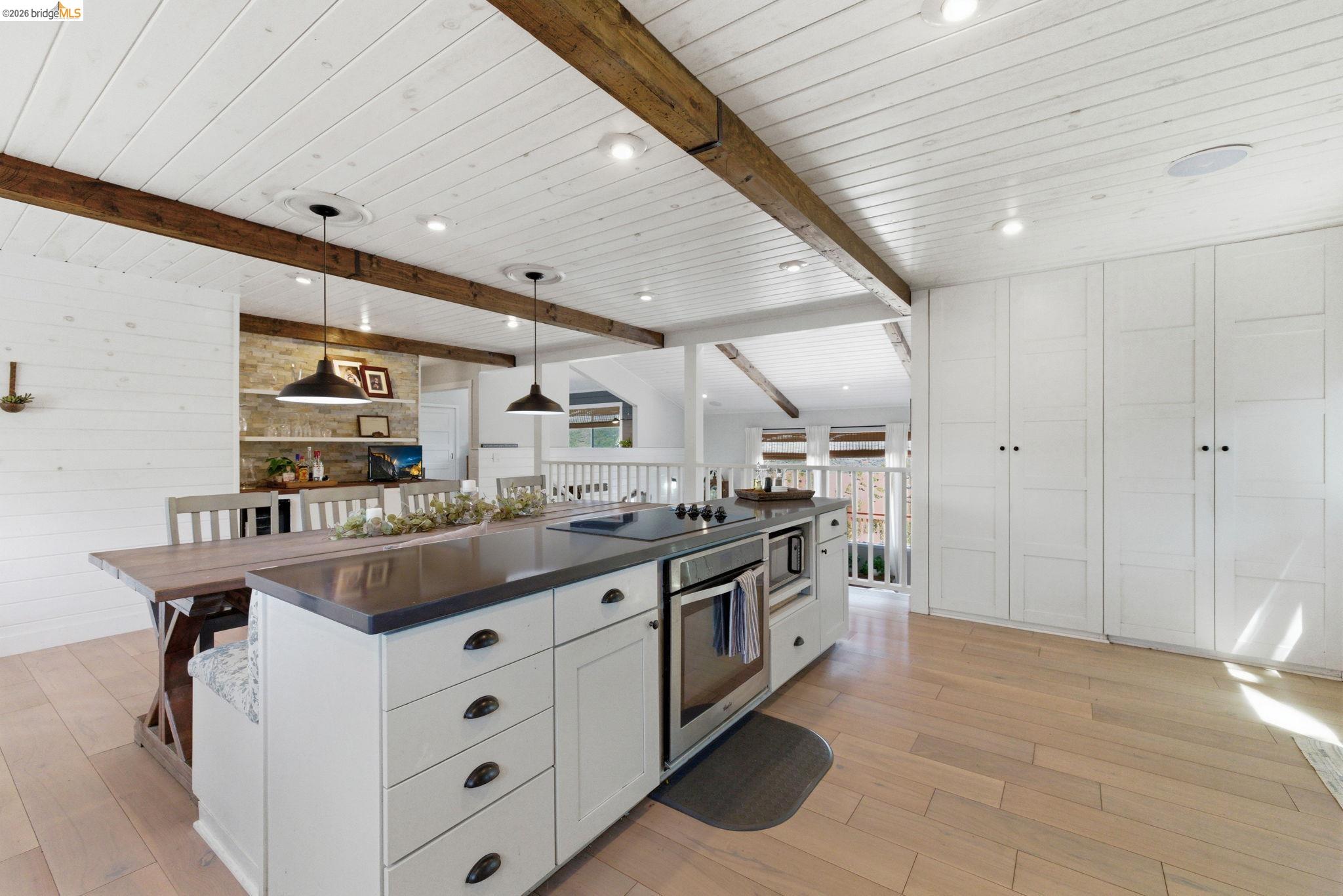20135 Gibbs Dr
