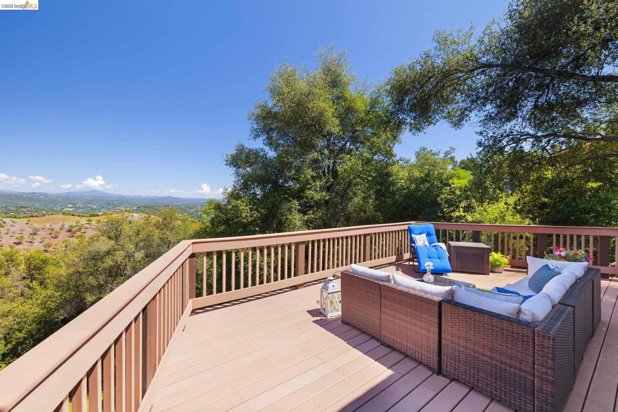 20135 Gibbs Dr