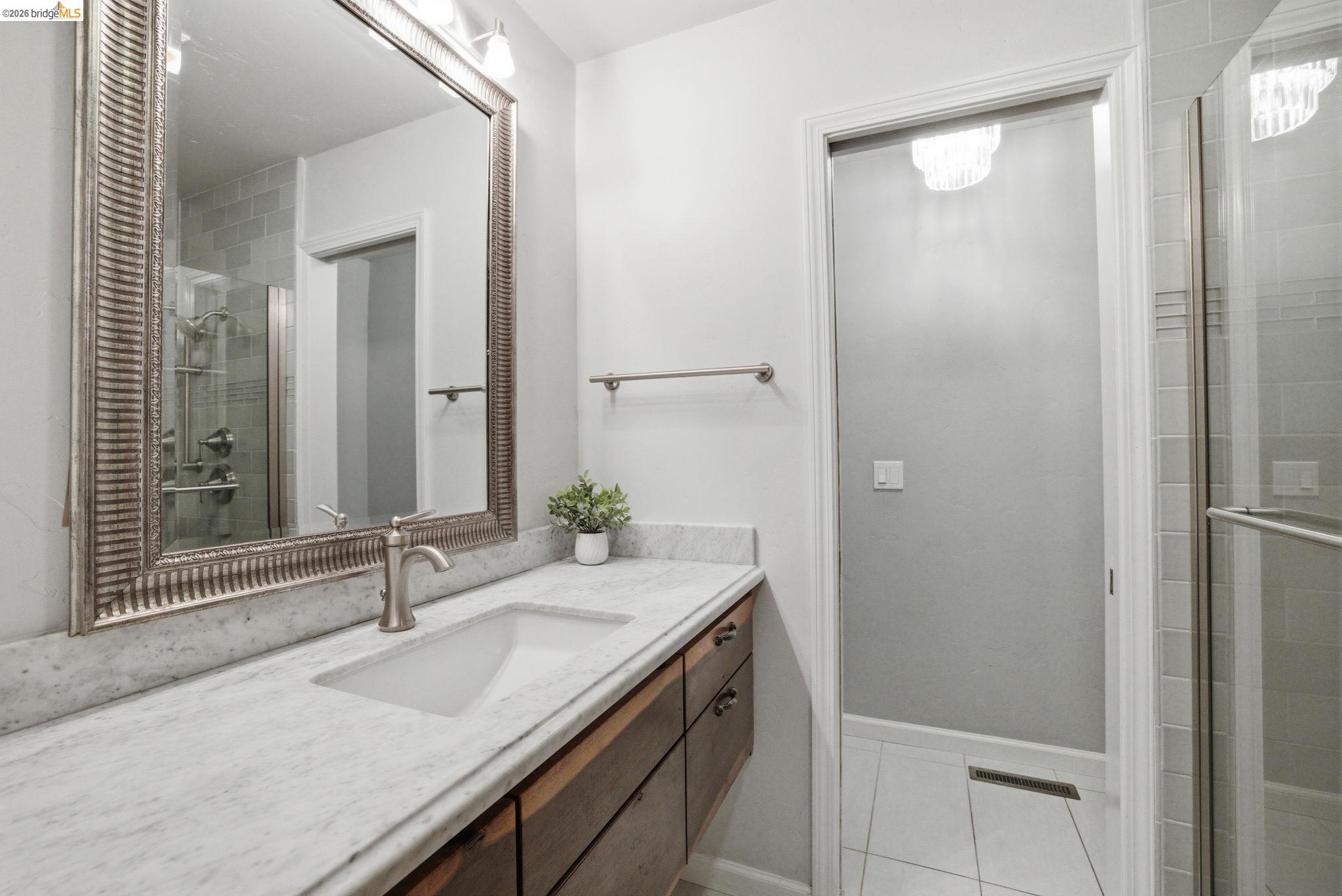 23245 Isabella Ct