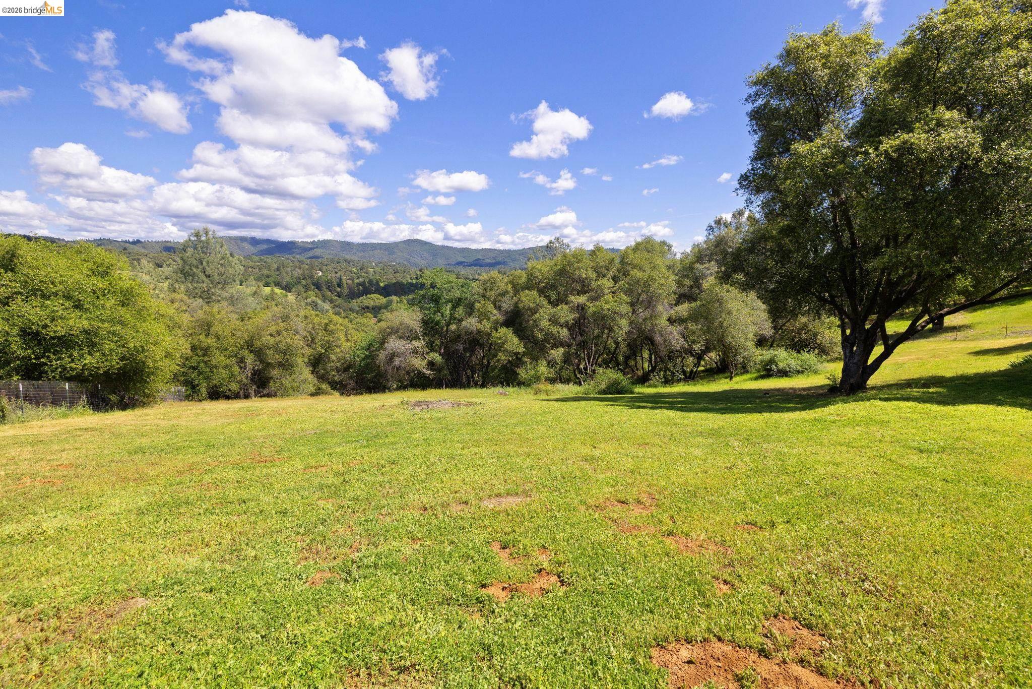 23245 Isabella Ct