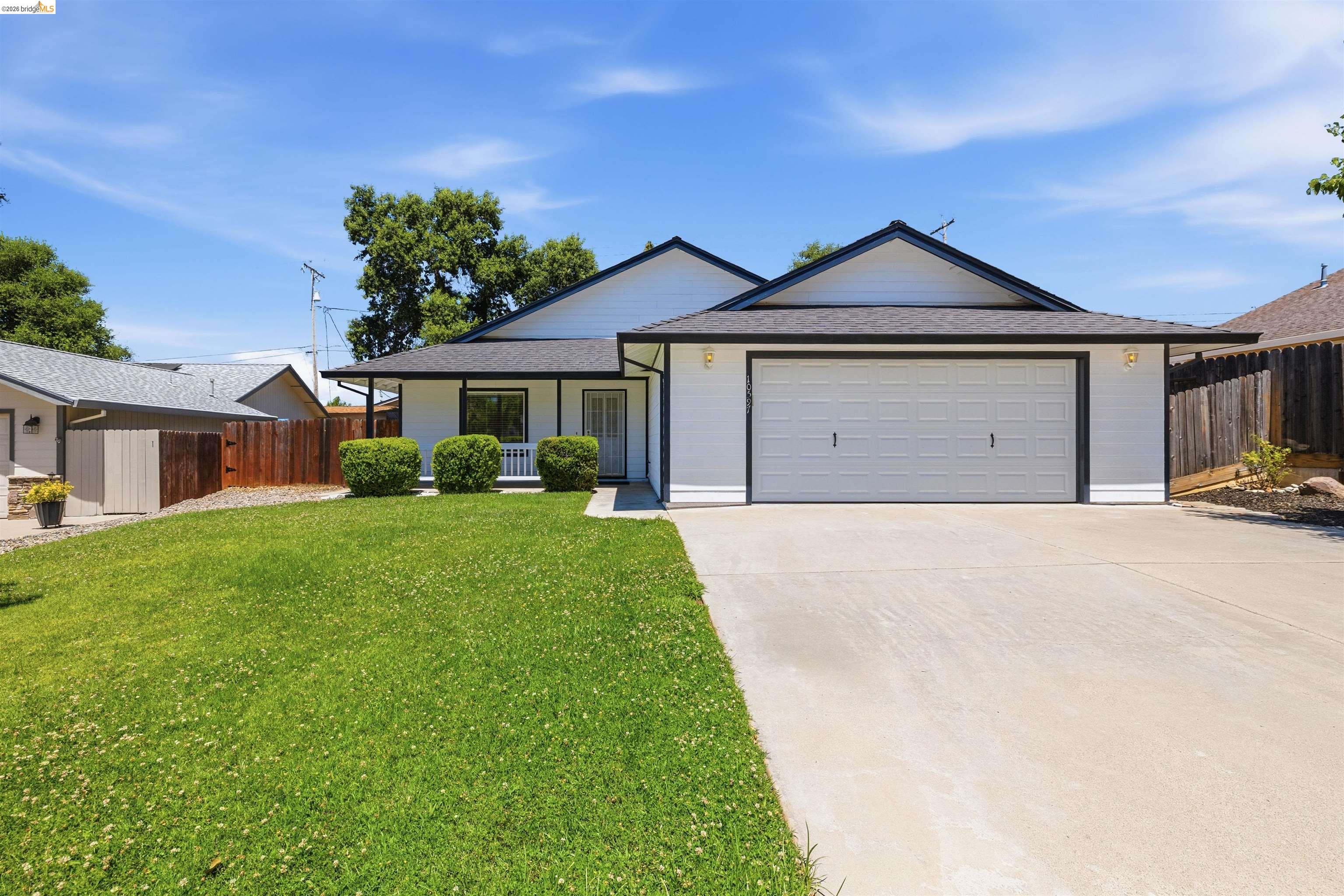 10597 River oak