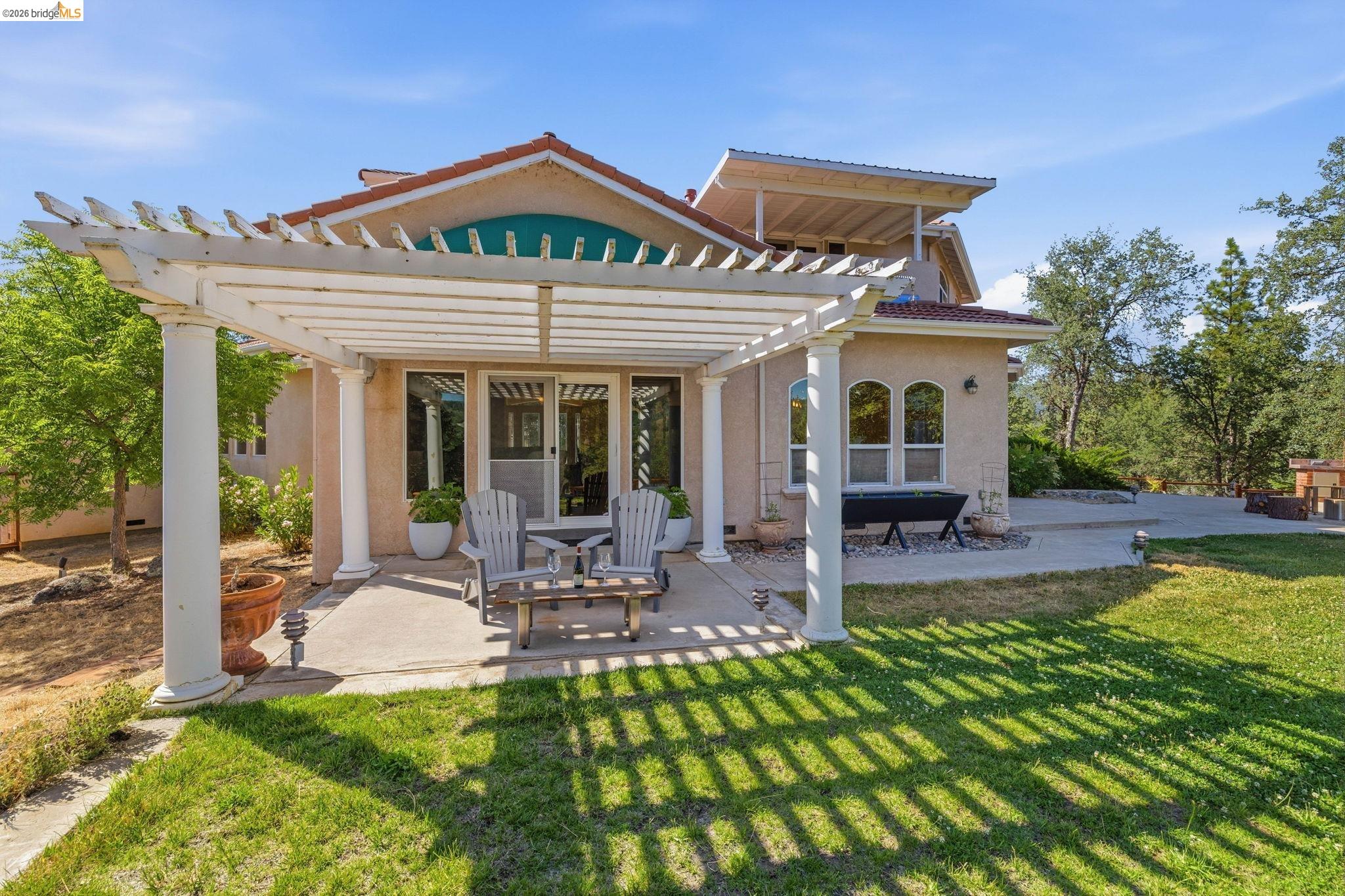 14542 Lake Vista Dr