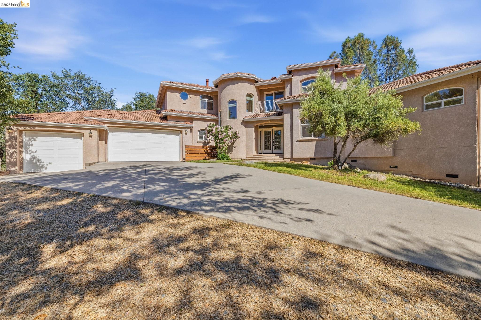 14542 Lake Vista Dr