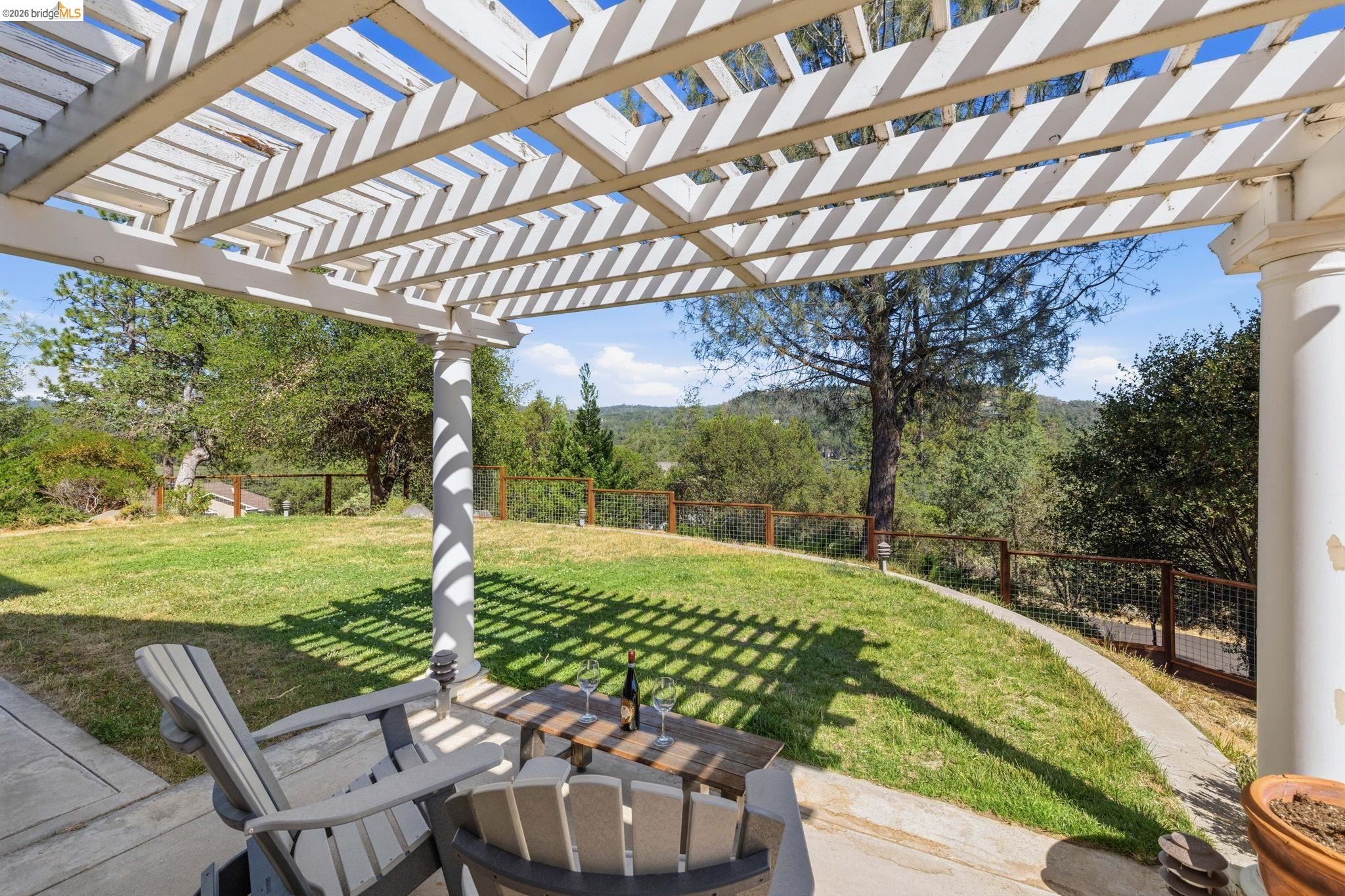 14542 Lake Vista Dr