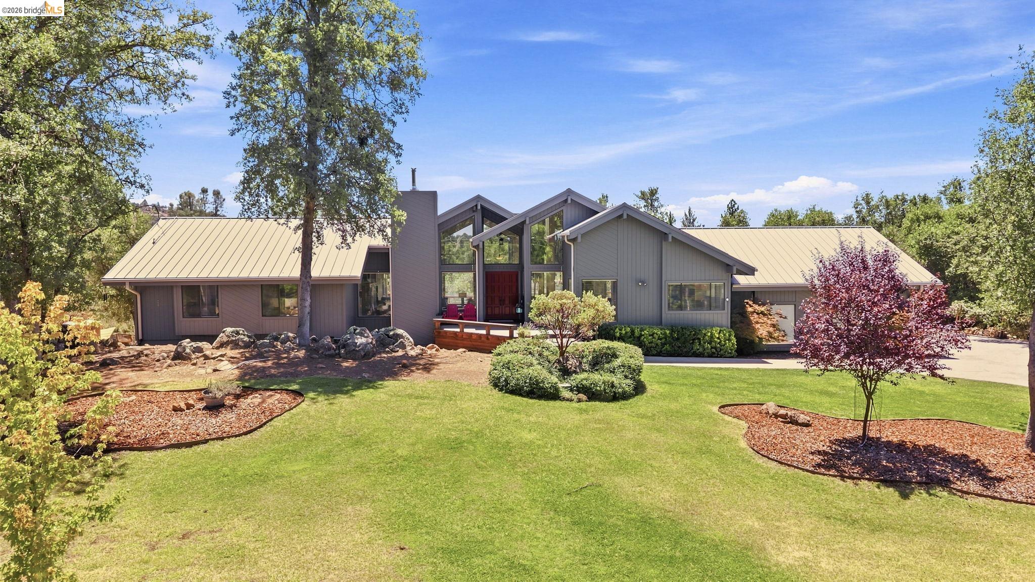 14469 Phillip Ln