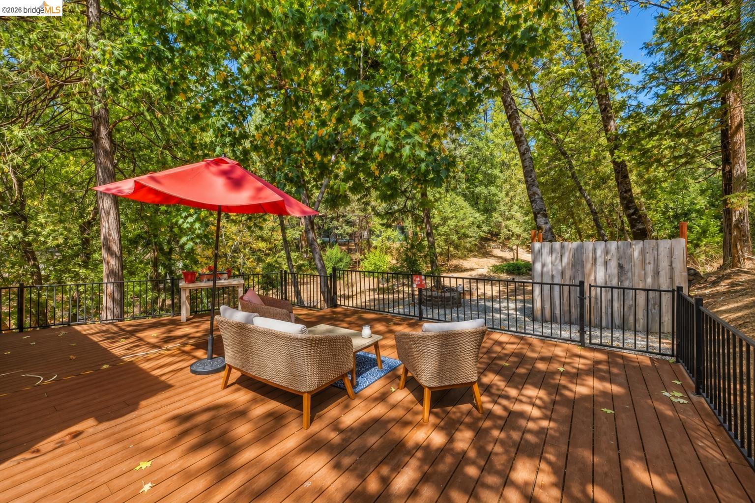 18814 Manzanita Dr