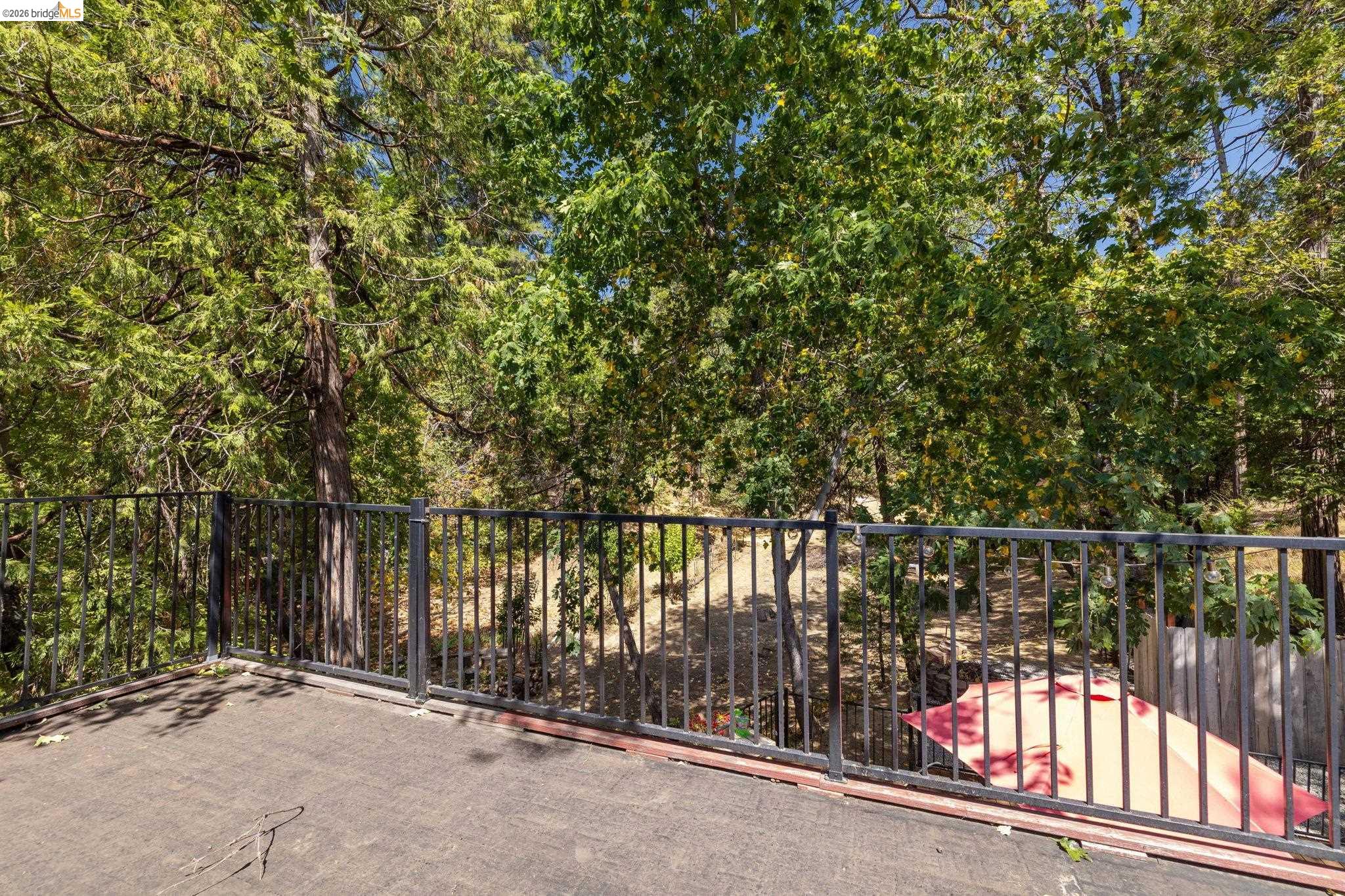 18814 Manzanita Dr