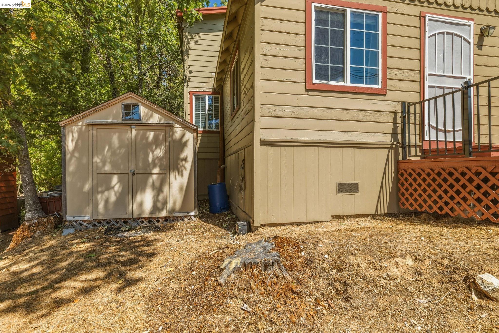 18814 Manzanita Dr