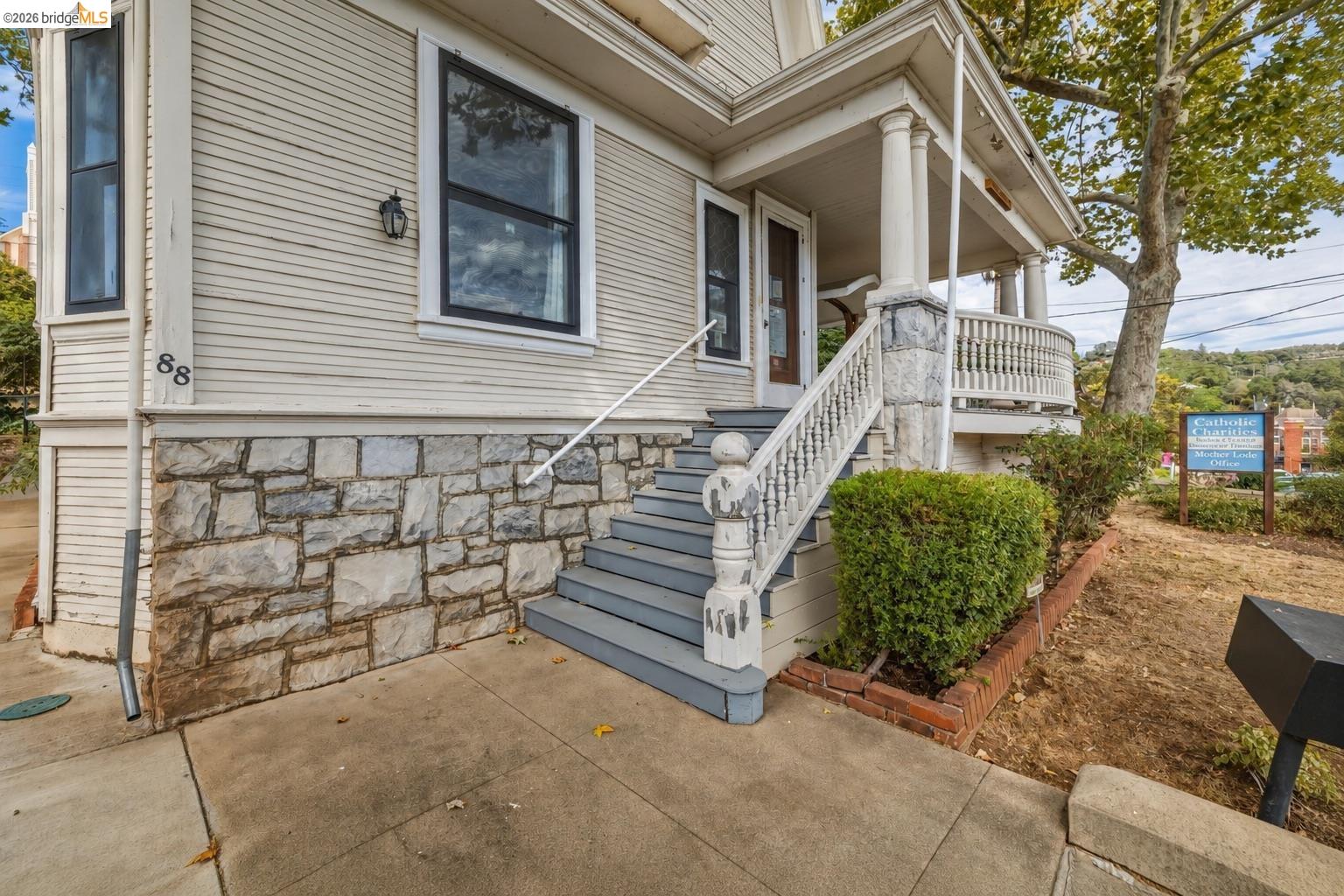 88 Bradford St