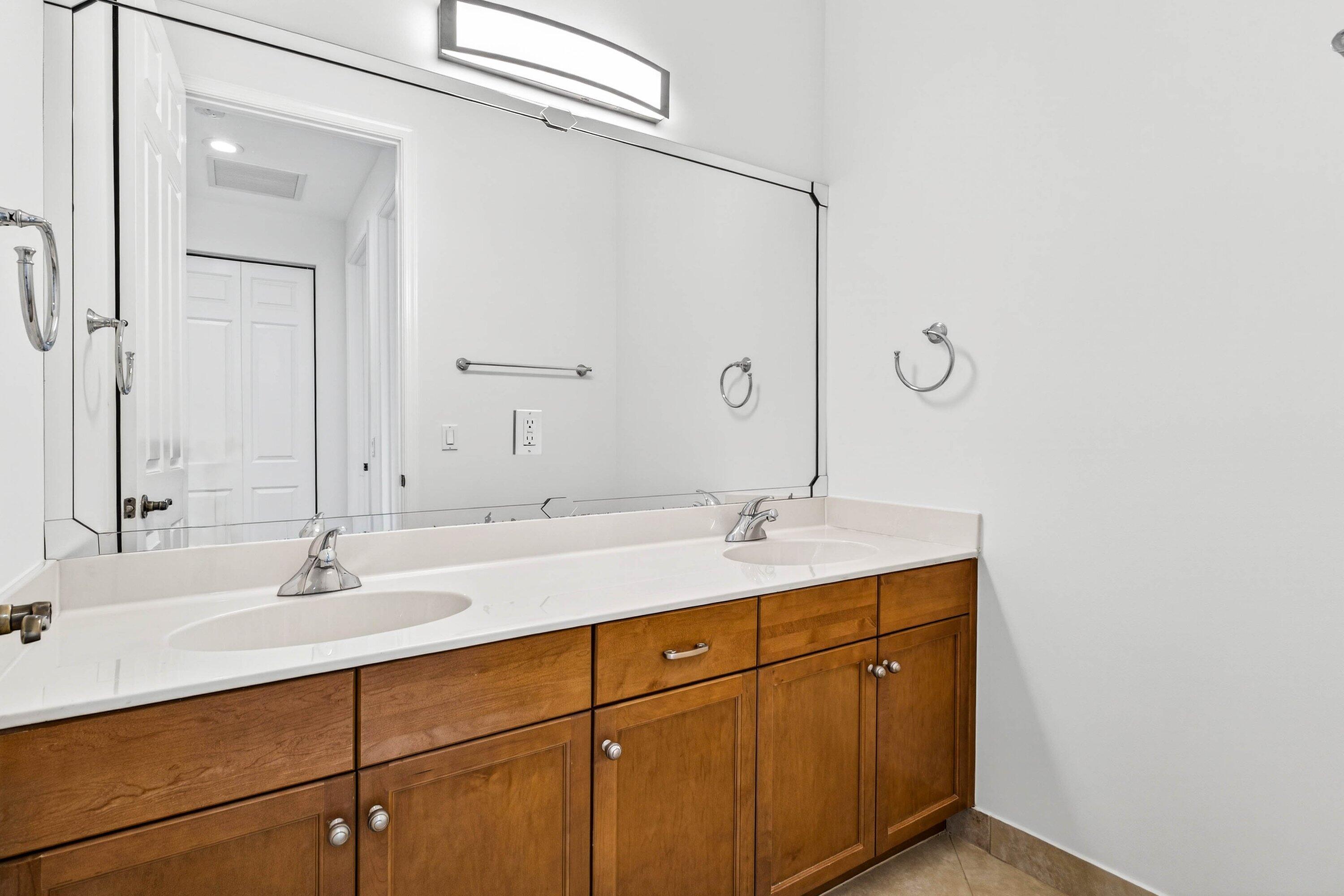 9956 Cobblestone Creek Drive