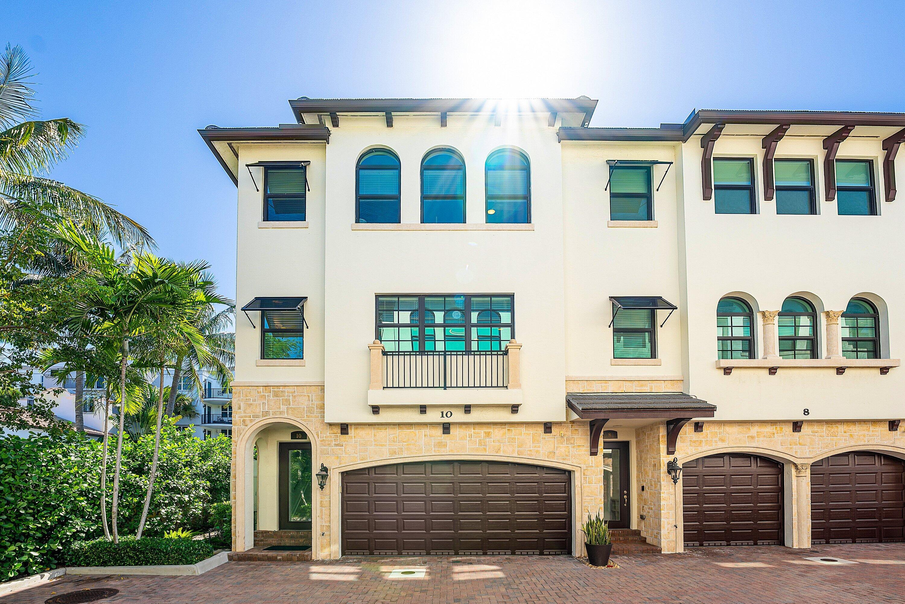 10 Windward Lane